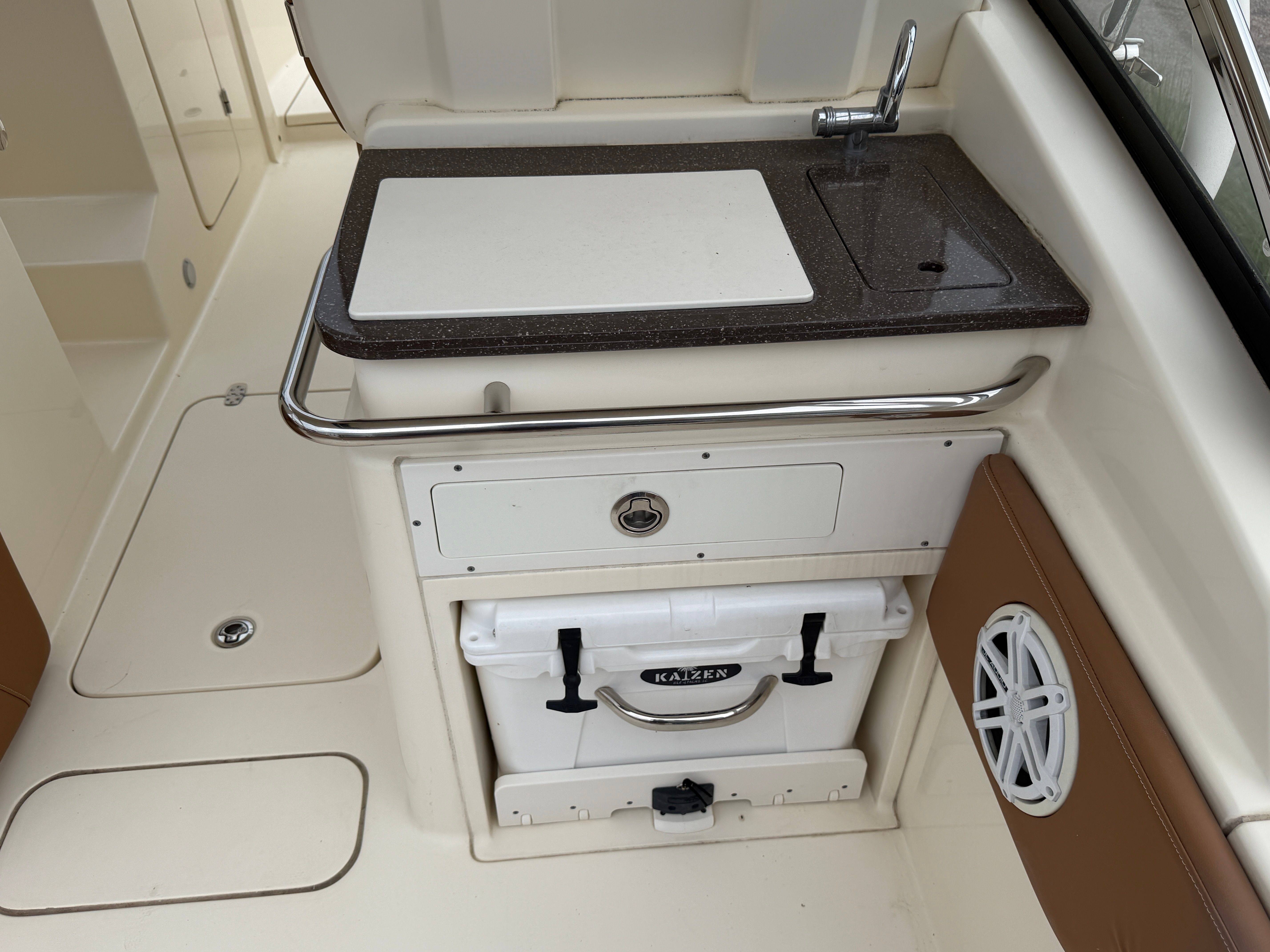 2017 Scout 255 Dorado - 12