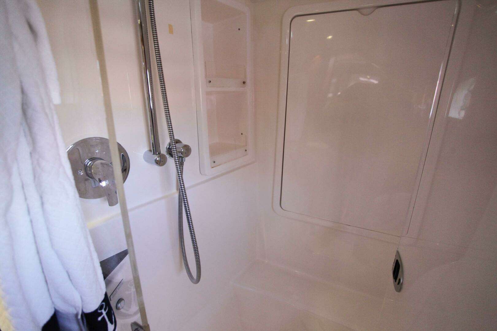 2012 Leopard owners version never in charter - Image 157