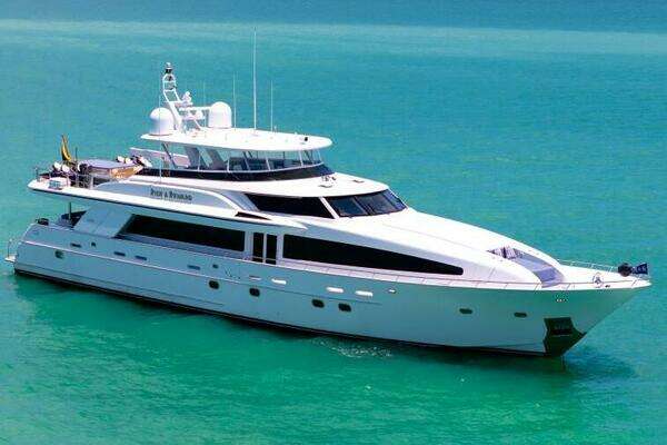 2004 Crescent Raised Pilothouse