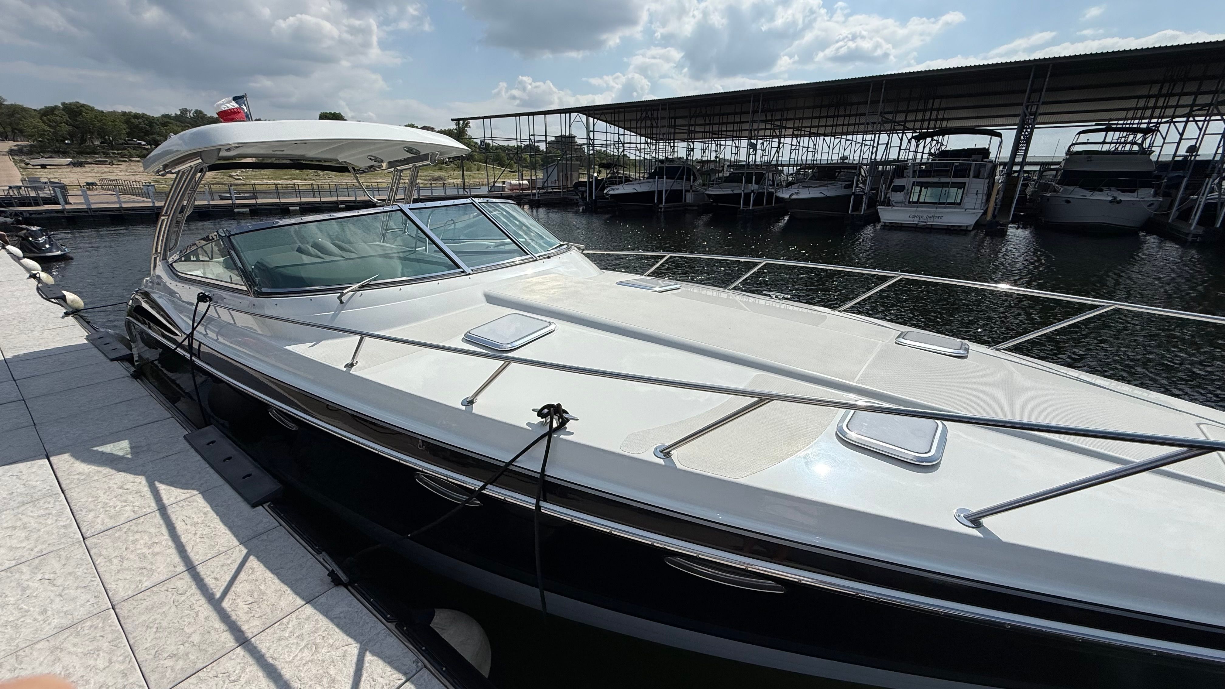 2015 Formula 370 Super Sport - 24