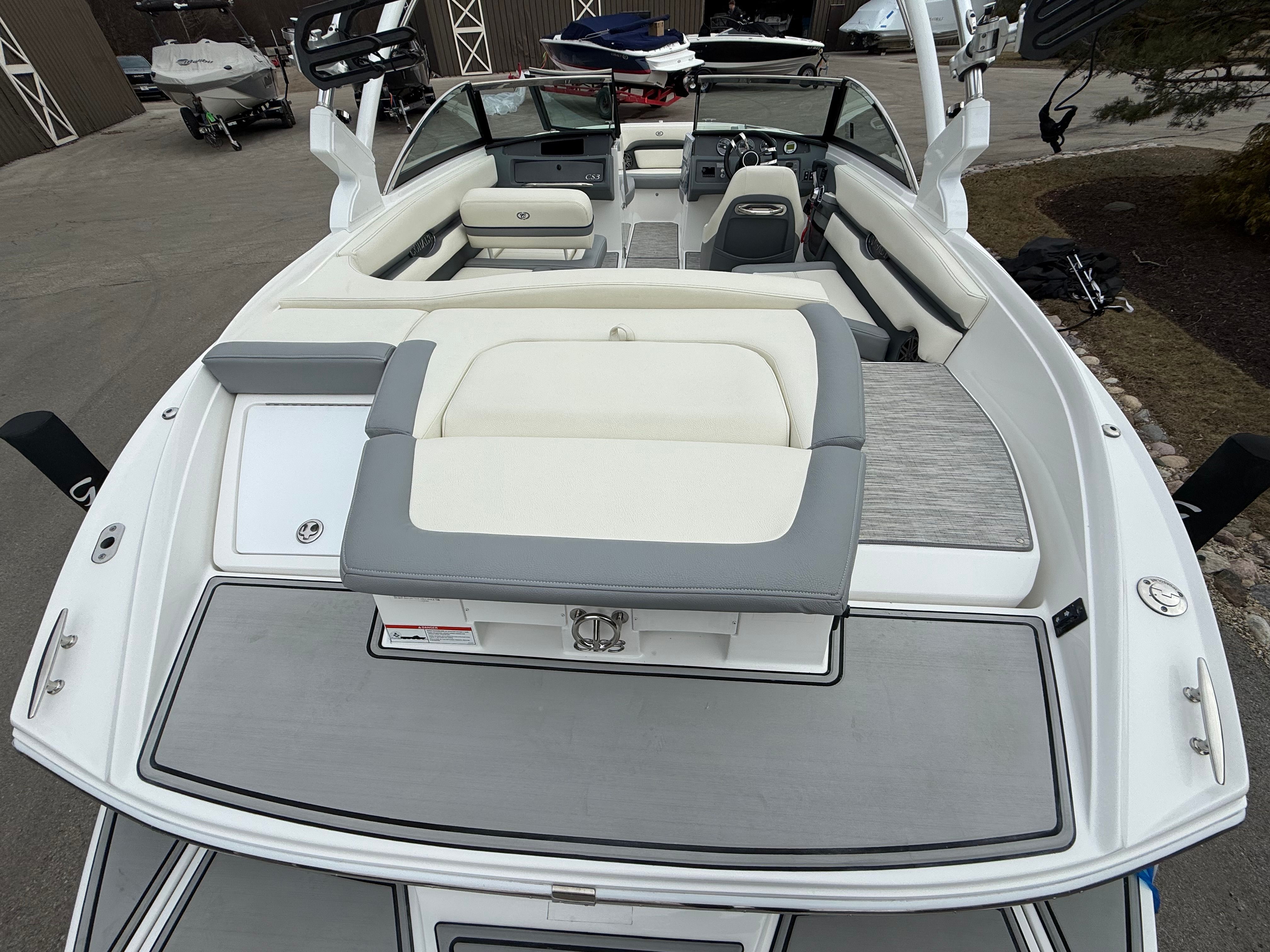 2022 Cobalt CS23 Surf - 3