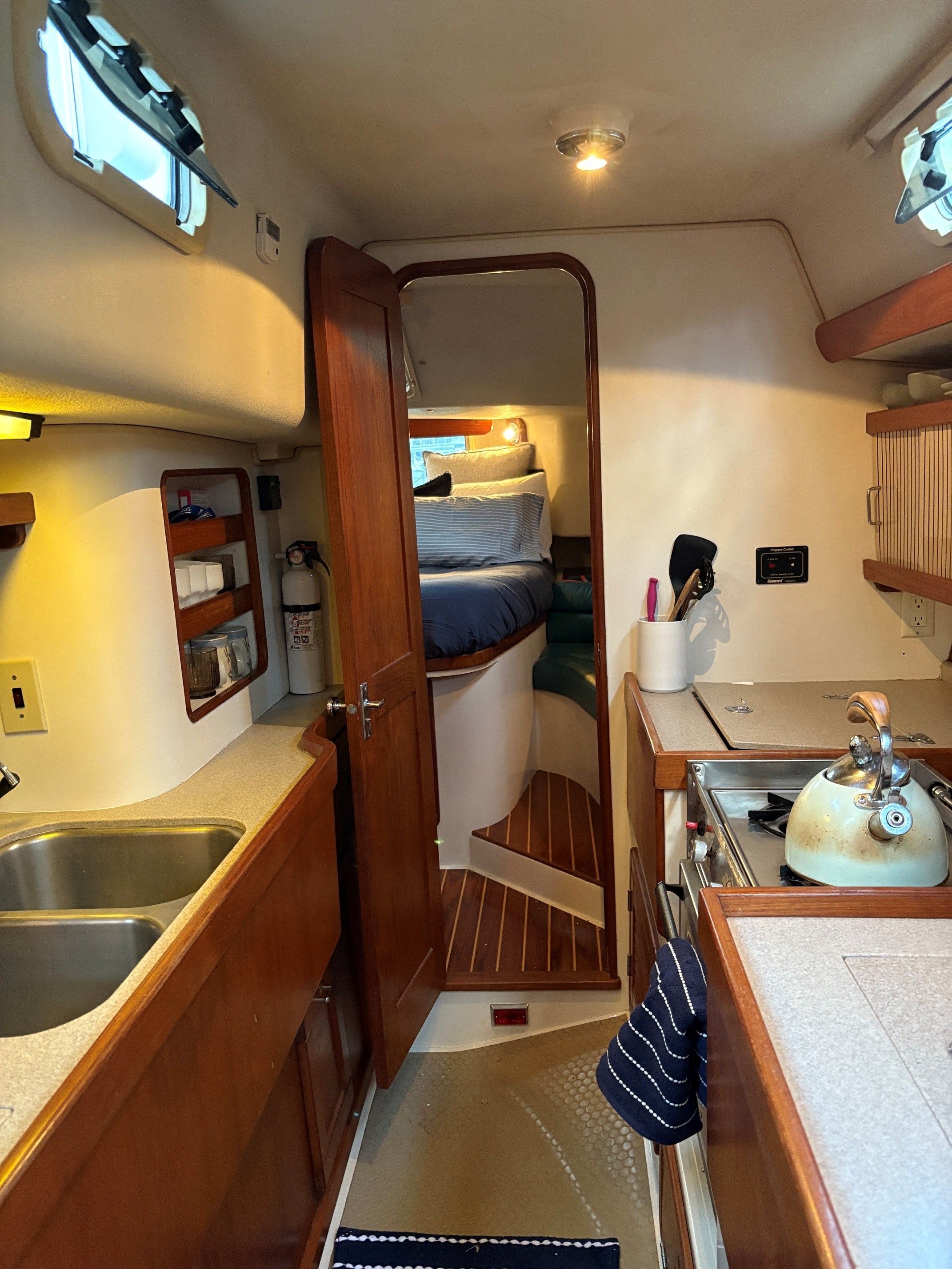 1993 Catalina 381 - 5