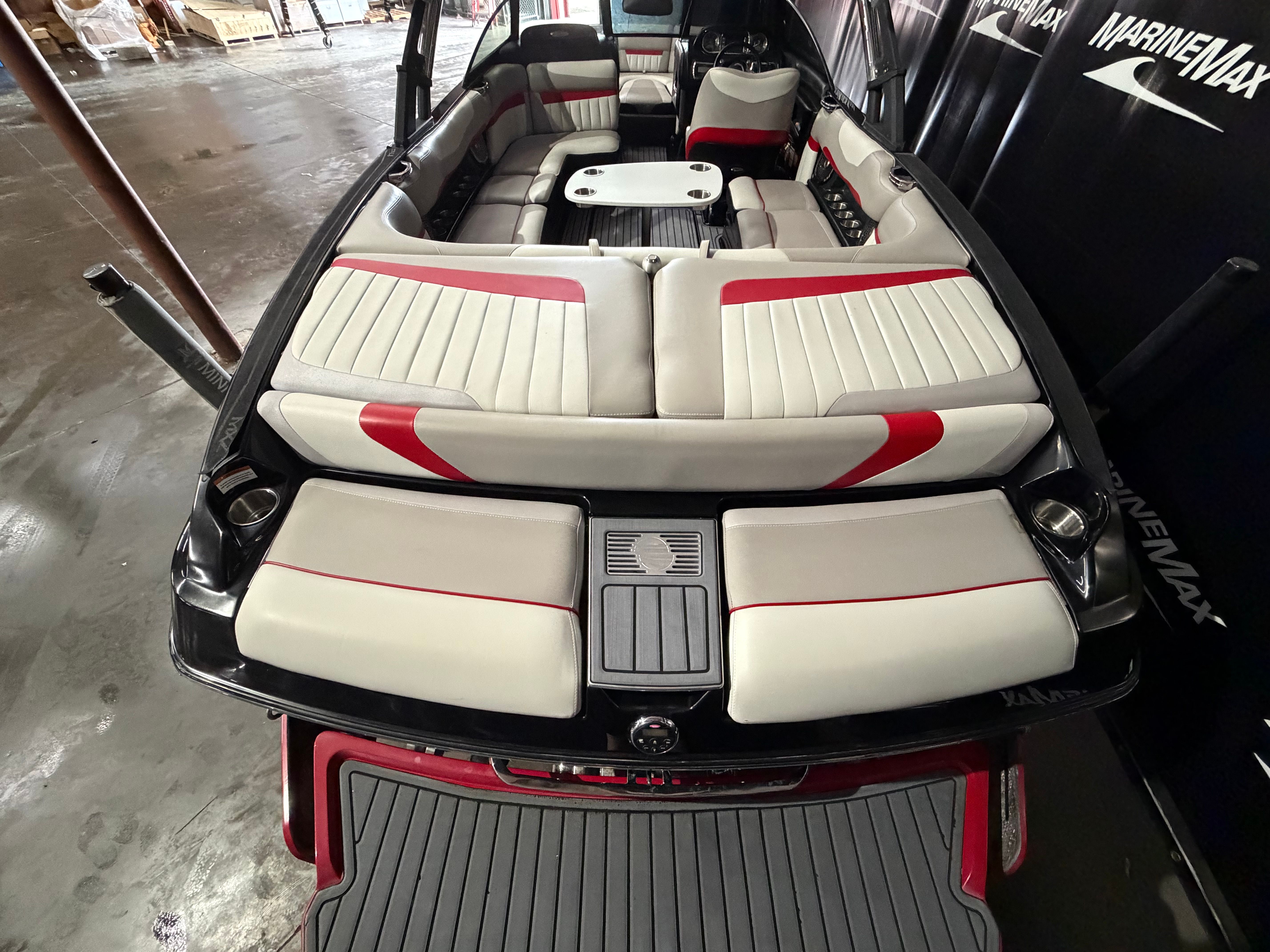 2014 Malibu Wakesetter 24 MXZ - 9