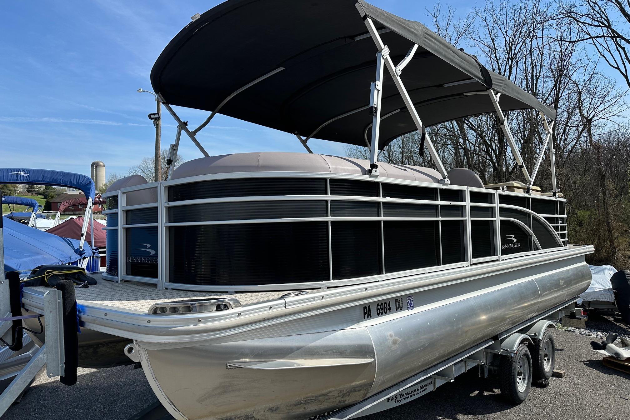 2017 Bennington 22 GPD