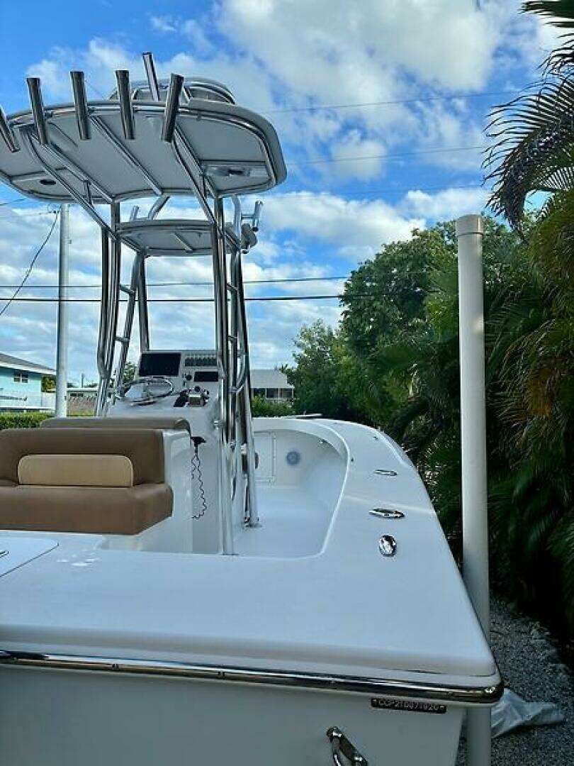 2020 Croswait Custom 21 Center Console - Image 16
