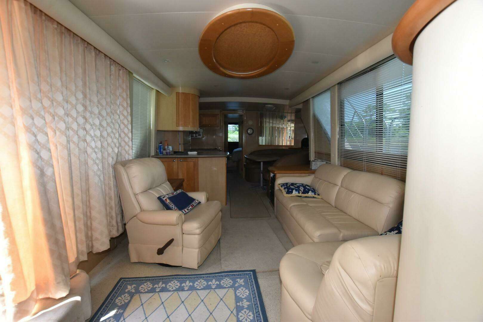 2005 Bluewater 5200 - Image 12