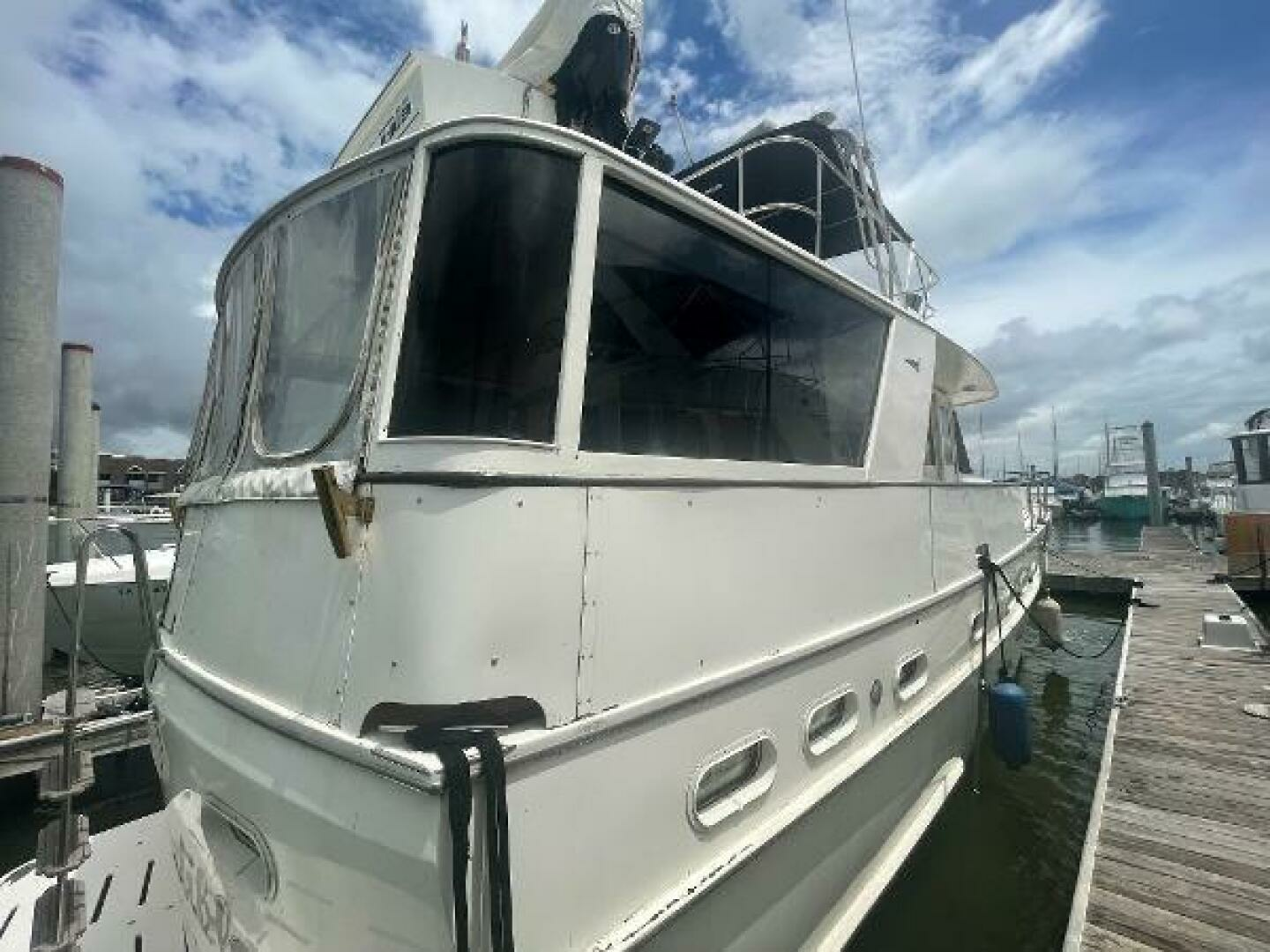 1965 Hatteras Motor Yacht - Image 4