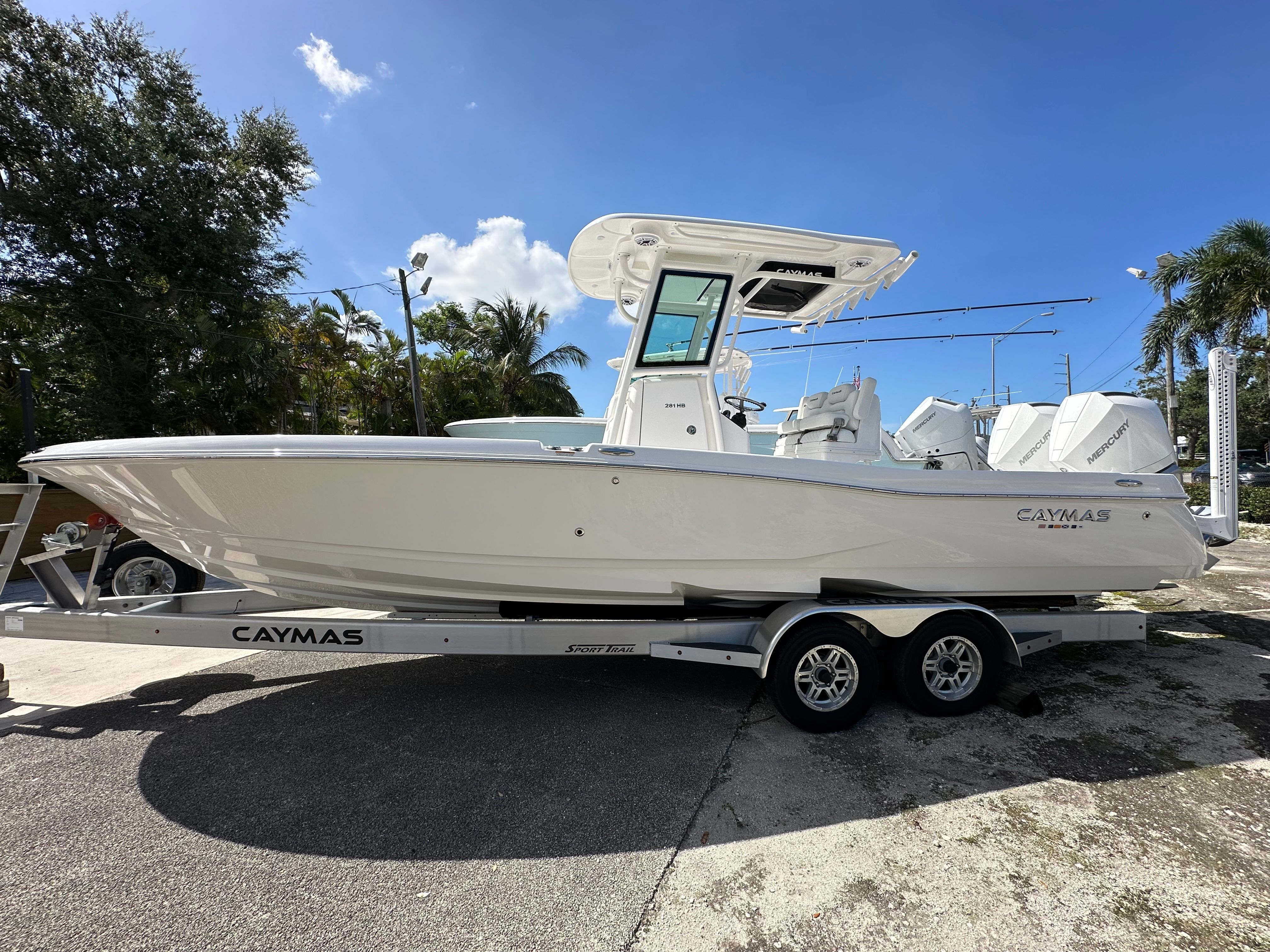 2025 CAYMAS 281 HB - Image 3