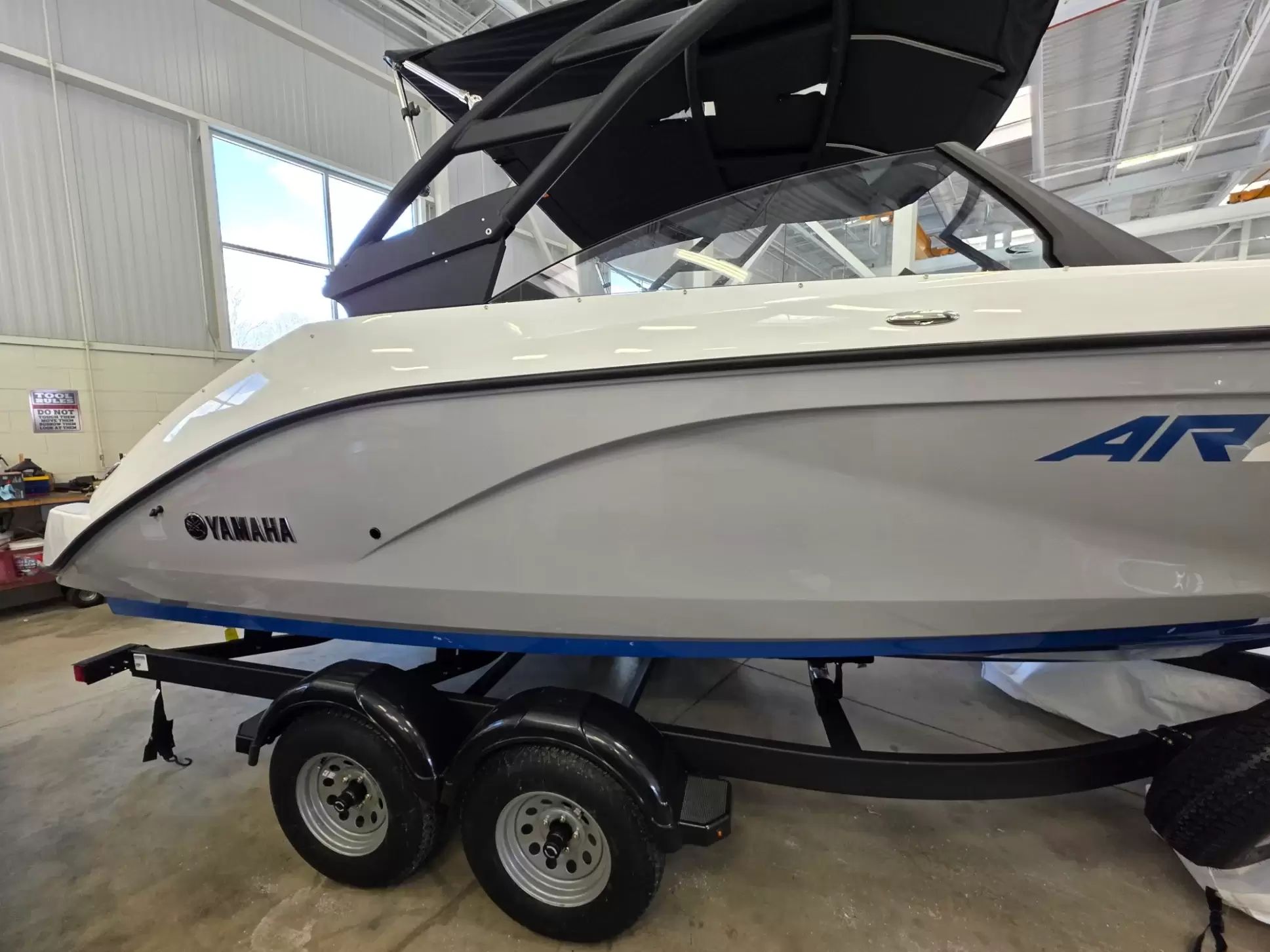 2026 Yamaha Boats AR220 - 5