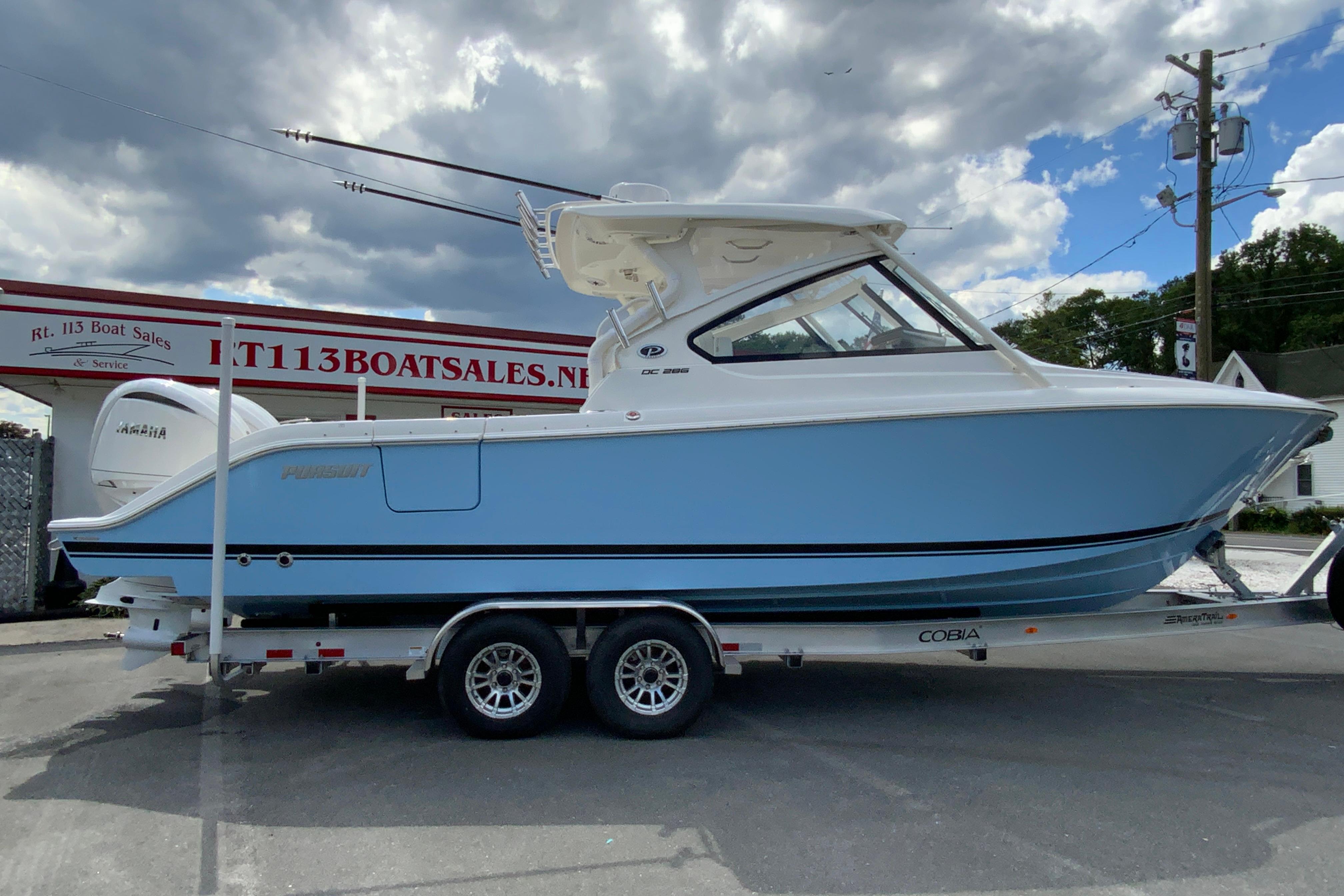 2026 Pursuit DC 286 Dual Console