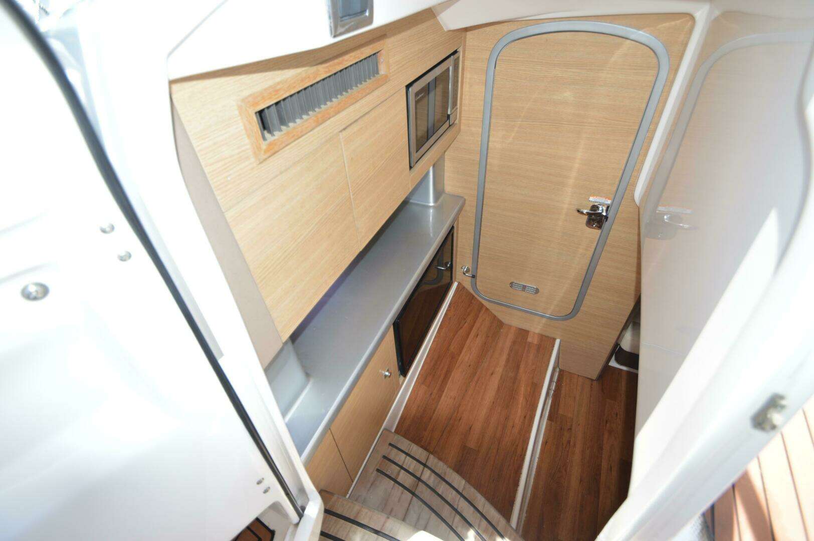 2013 Chaparral 327 SSX - Image 27