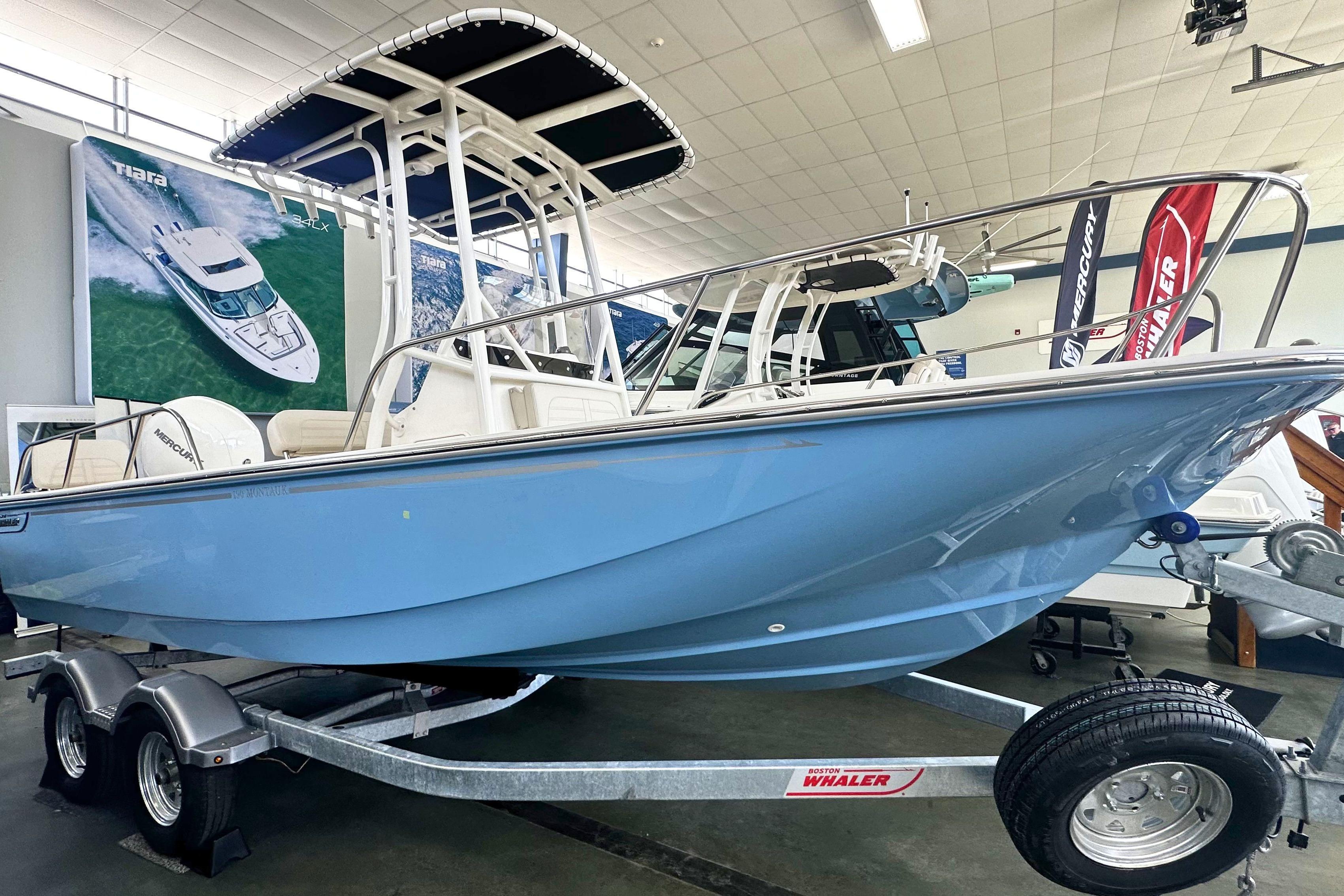 2026 Boston Whaler 190 Montauk