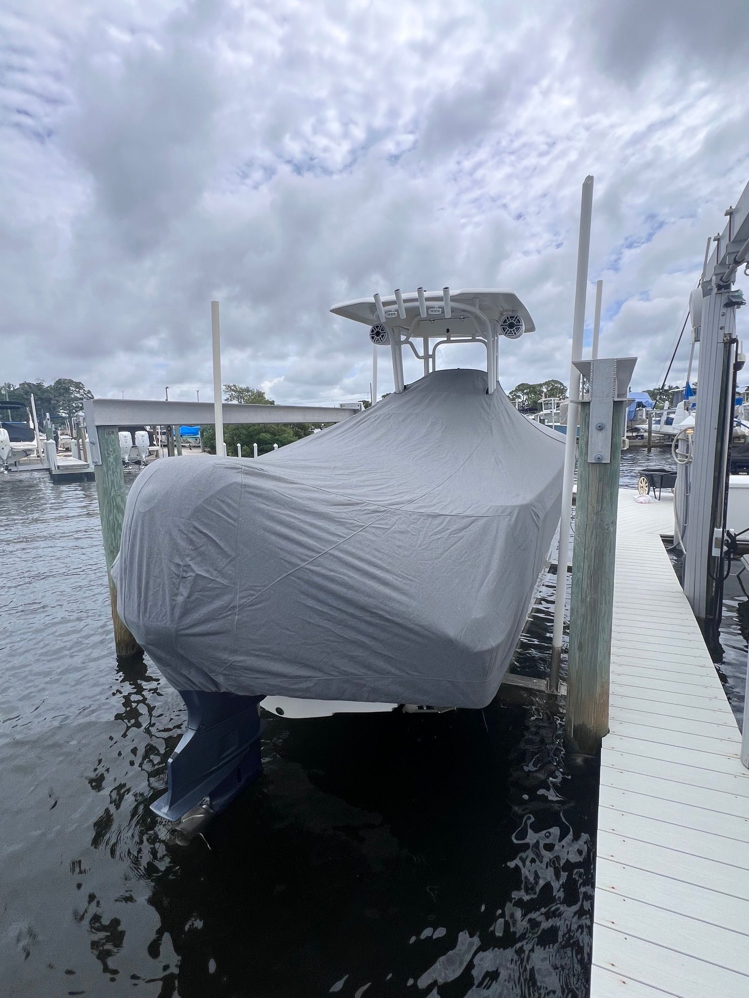 2020 Robalo 242EX - 26