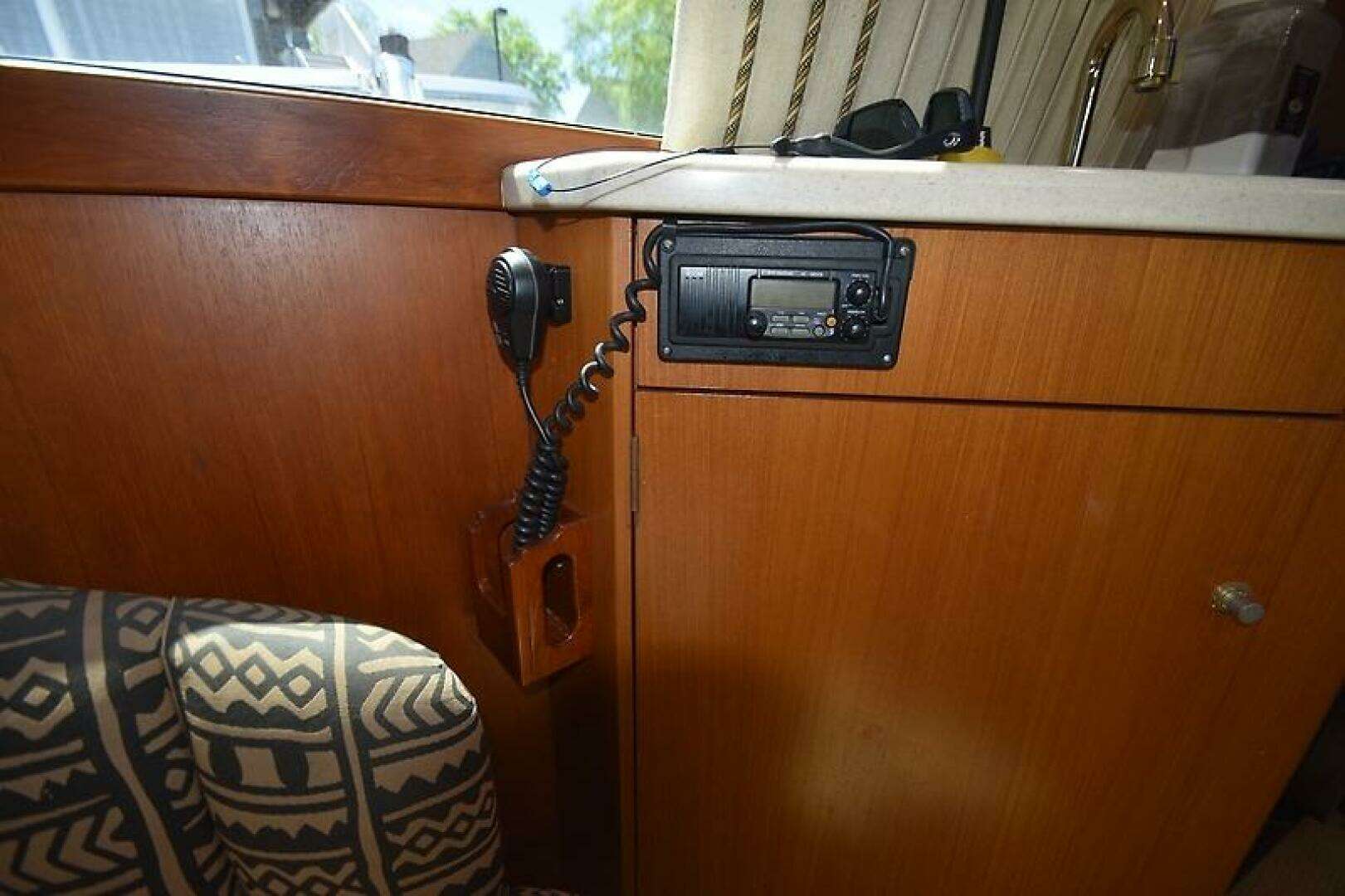 1997 Ocean 48 Convertible - Image 9