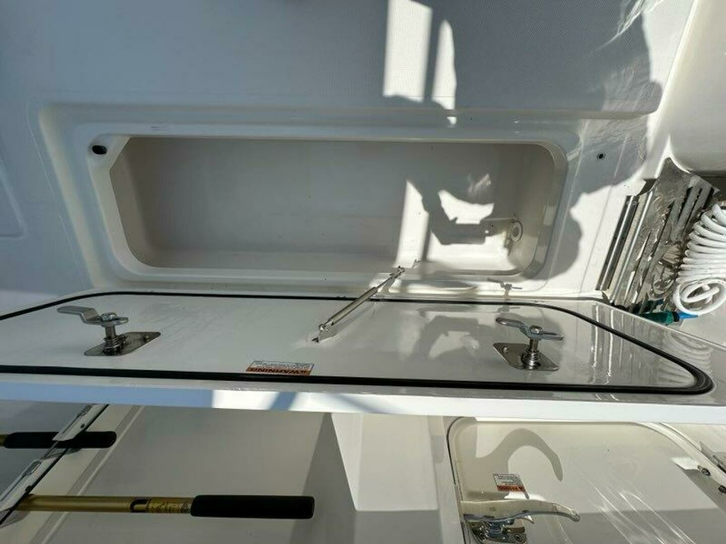2021 Pursuit 428 Sport - Image 16