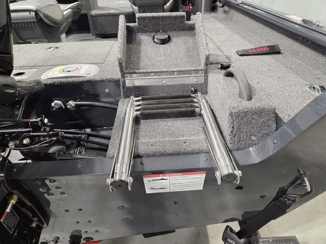 2027 Lund 1875 Impact XS Sport - 7