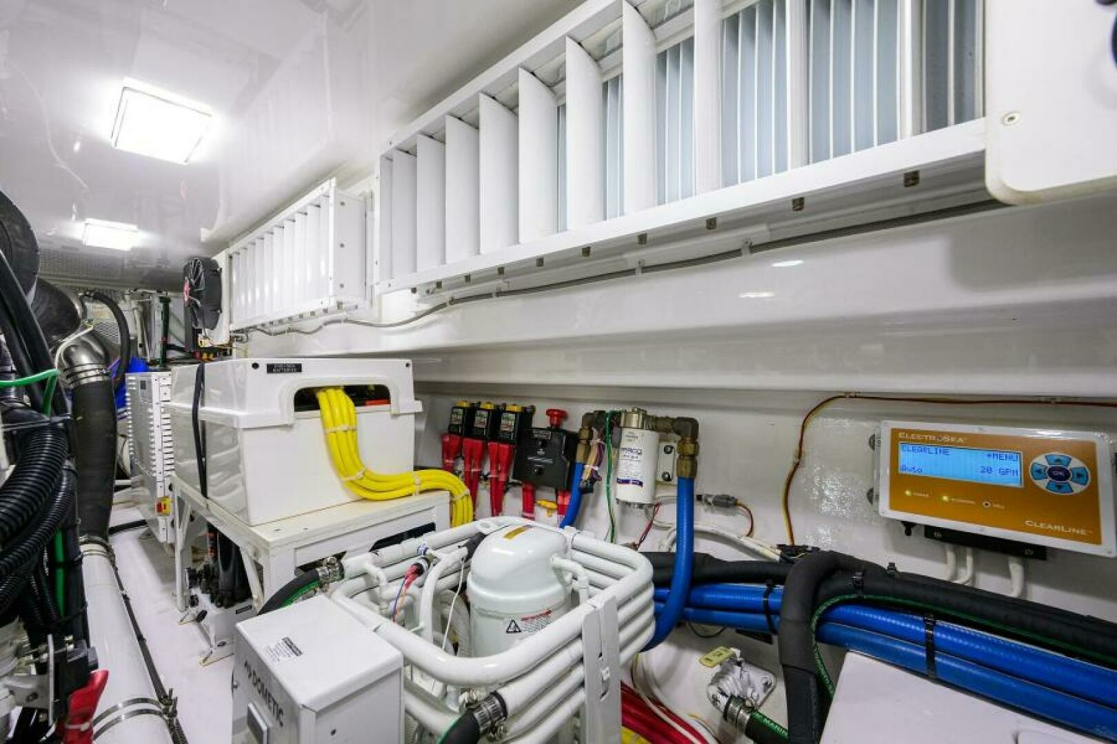 2023 Viking 64 Convertible - Image 56