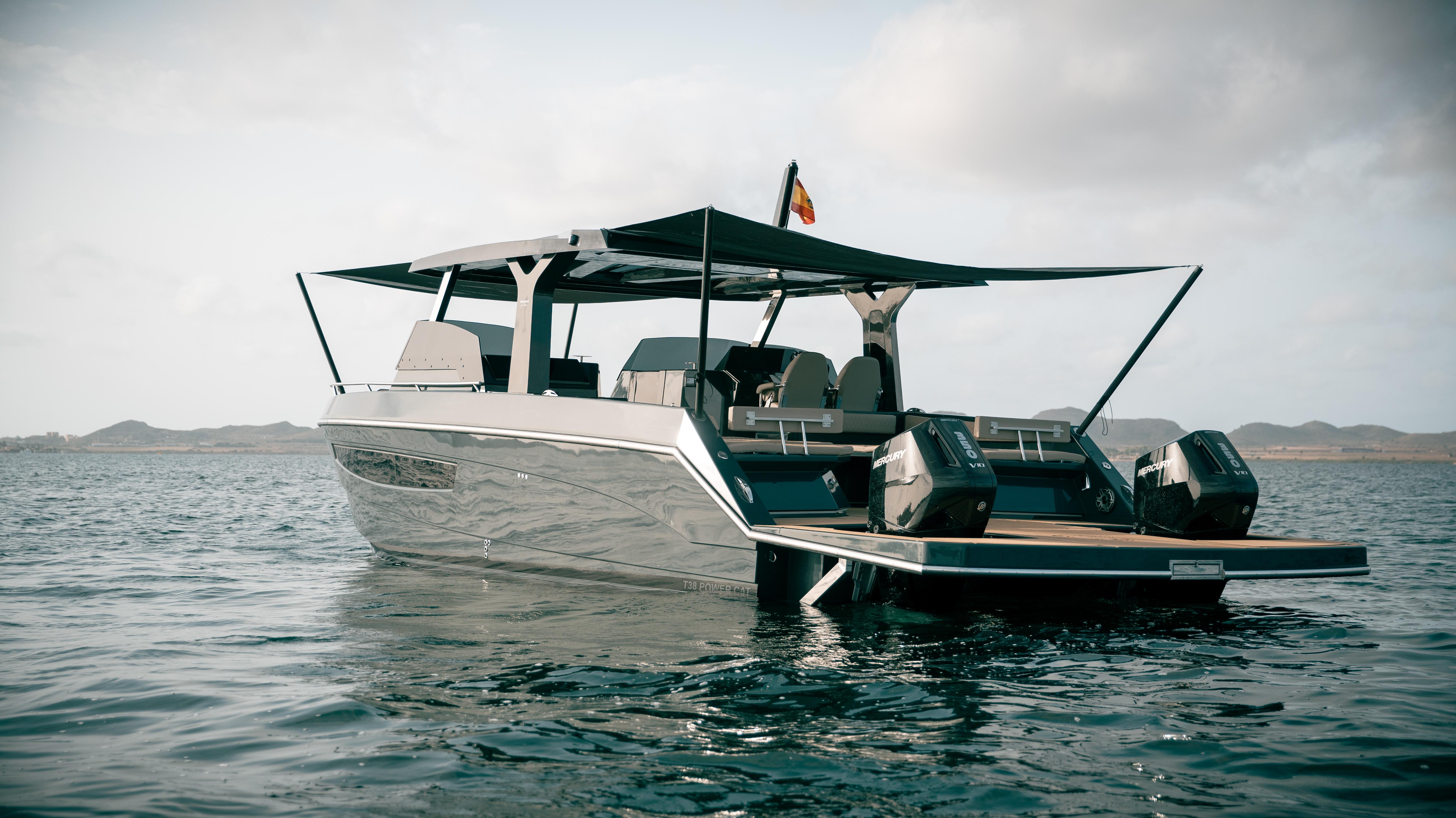 2027 Tesoro Power Cat T38