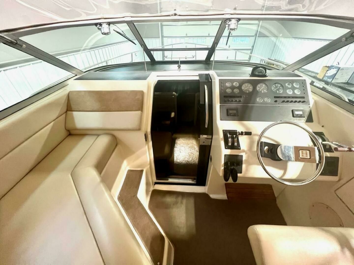 1988 Tiara Sport 310 Sport Cruiser - Image 29