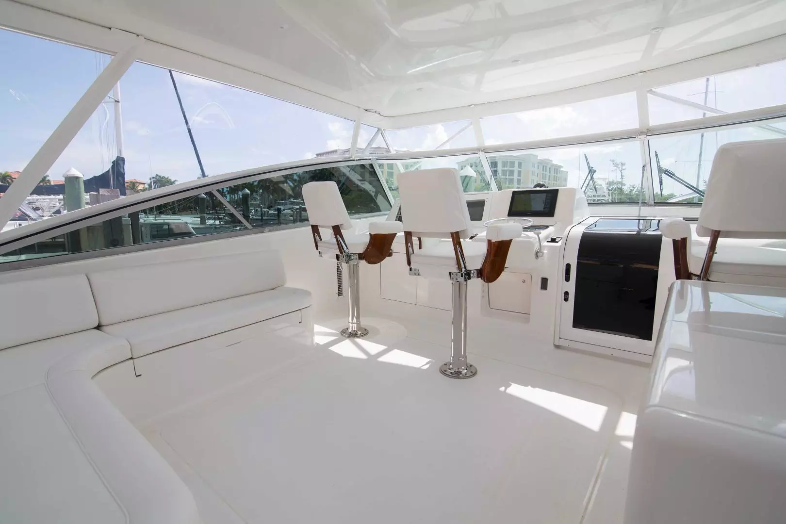 2001 Viking 50 Express - Image 33