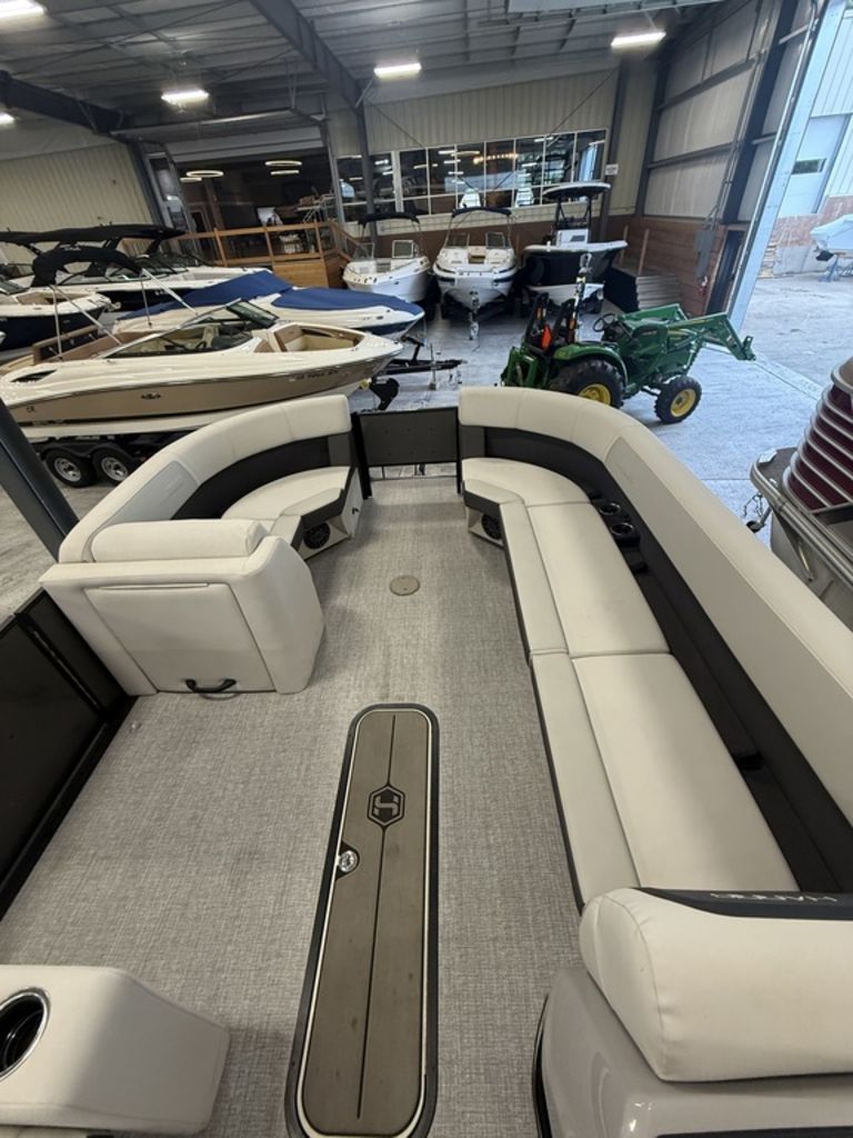 2025 Harris Cruiser 230 FC - 8