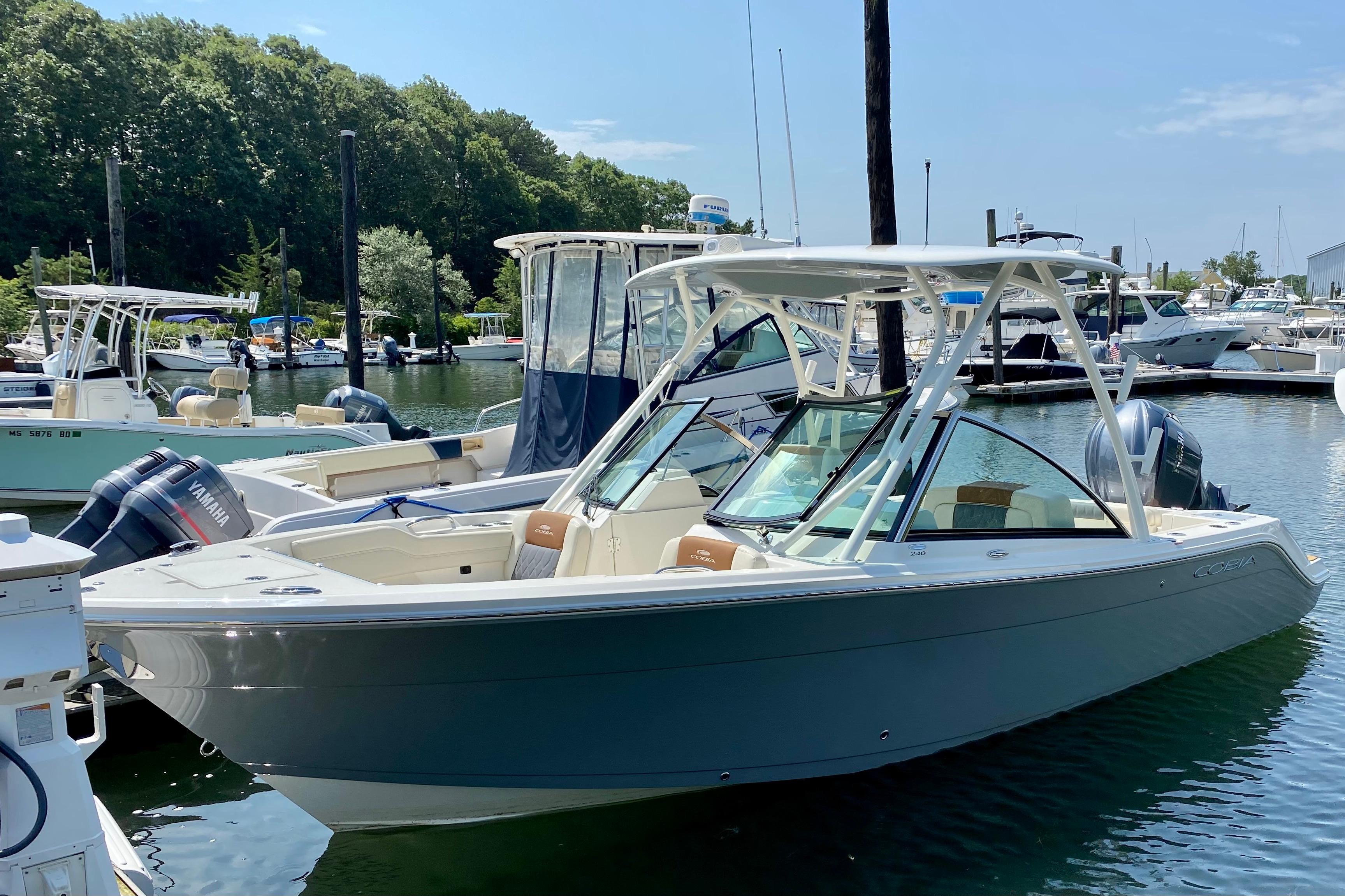 2022 Cobia 240 Dual Console