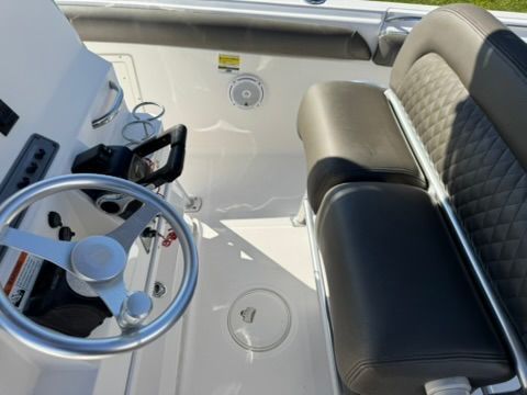 2007 Wellcraft 252 Fisherman - 14