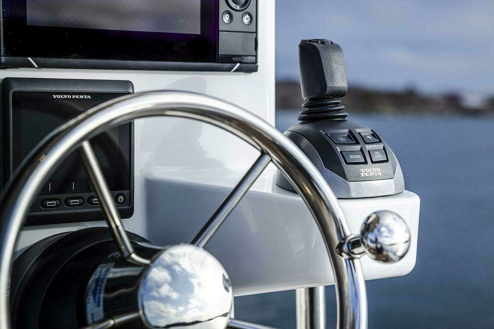 2025 Nimbus Commuter 11 - Image 5
