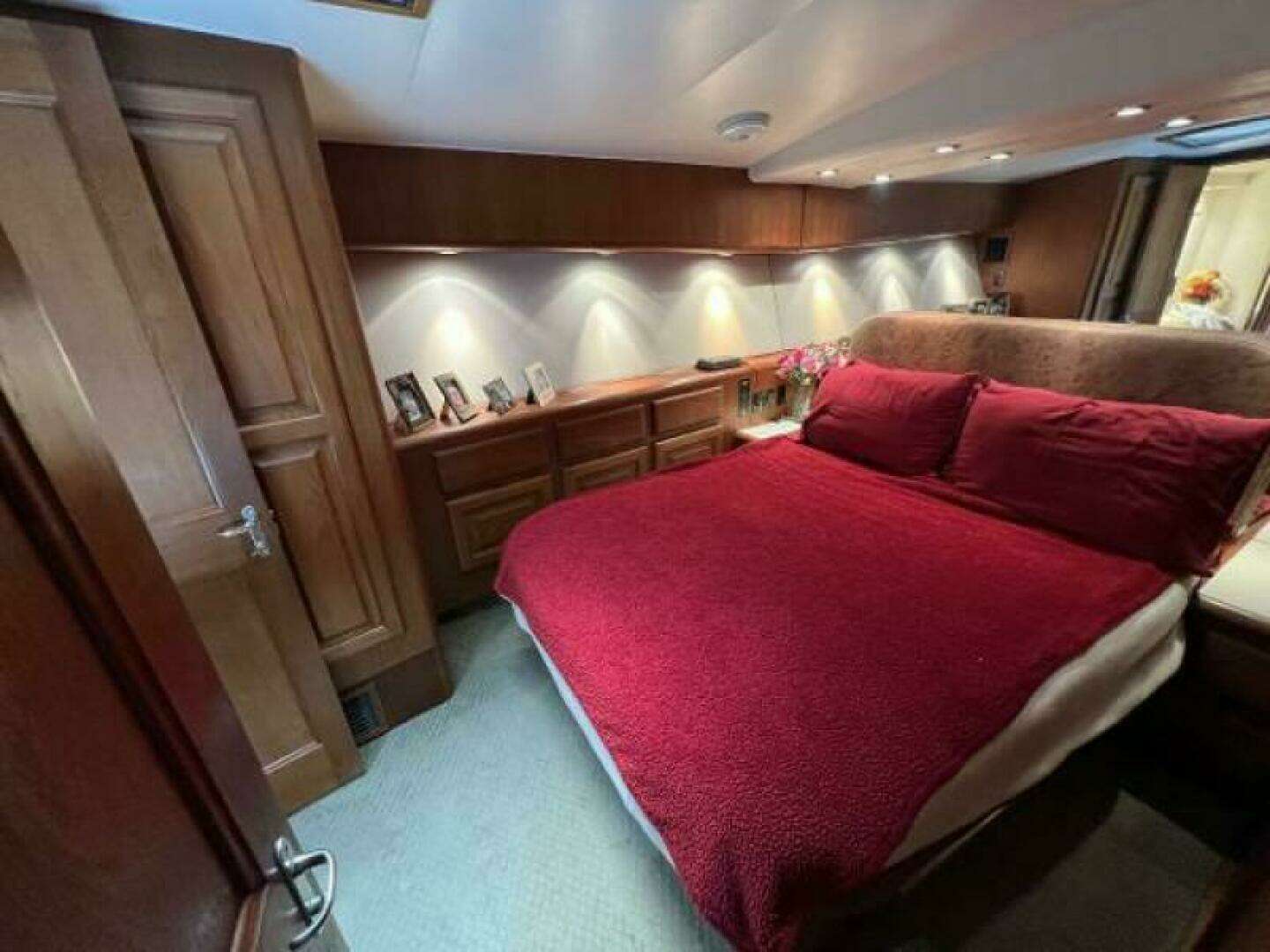 1991 Viking Boats Convertible - Image 35