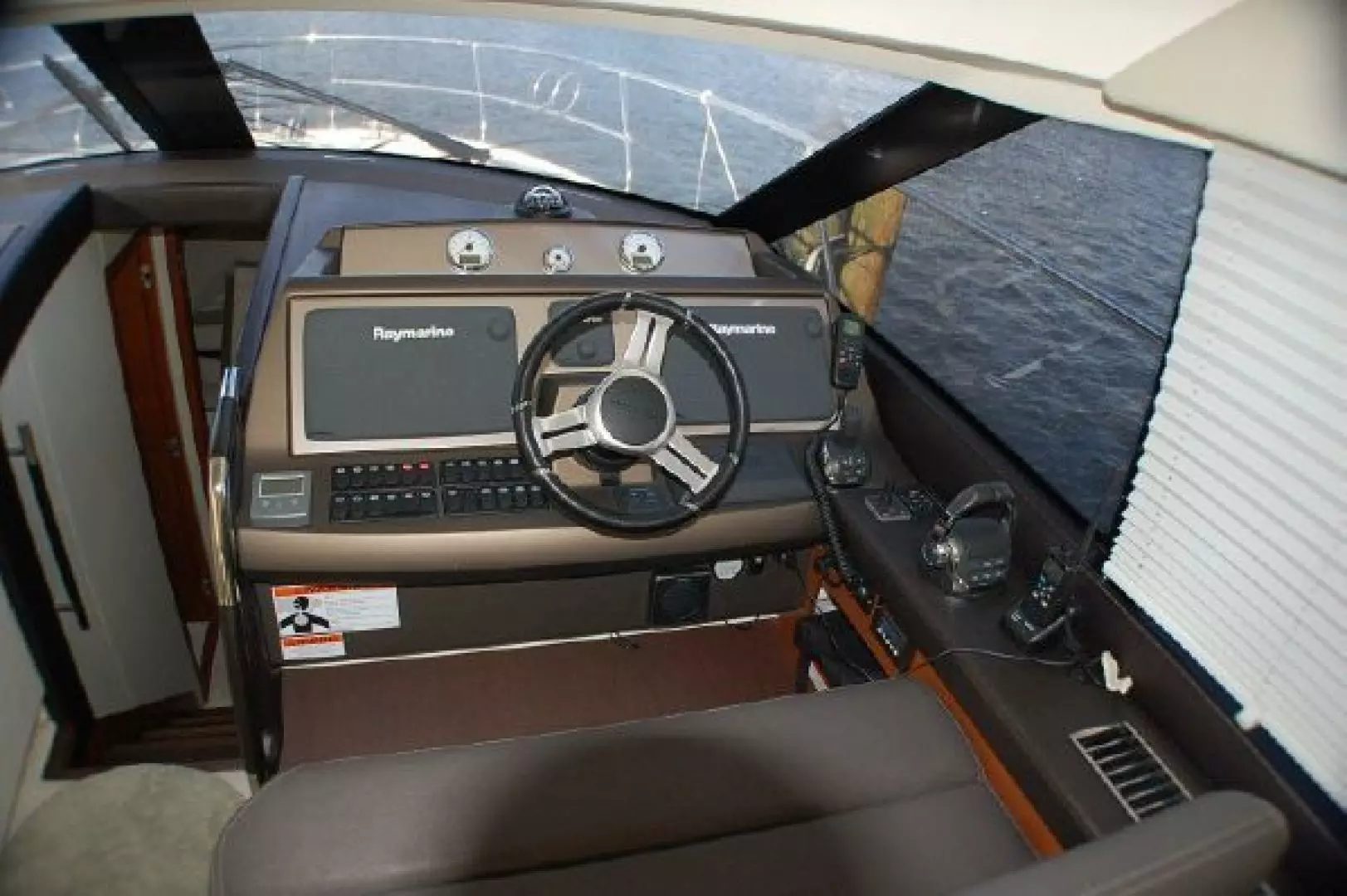 2014 Prestige 500 - Image 11