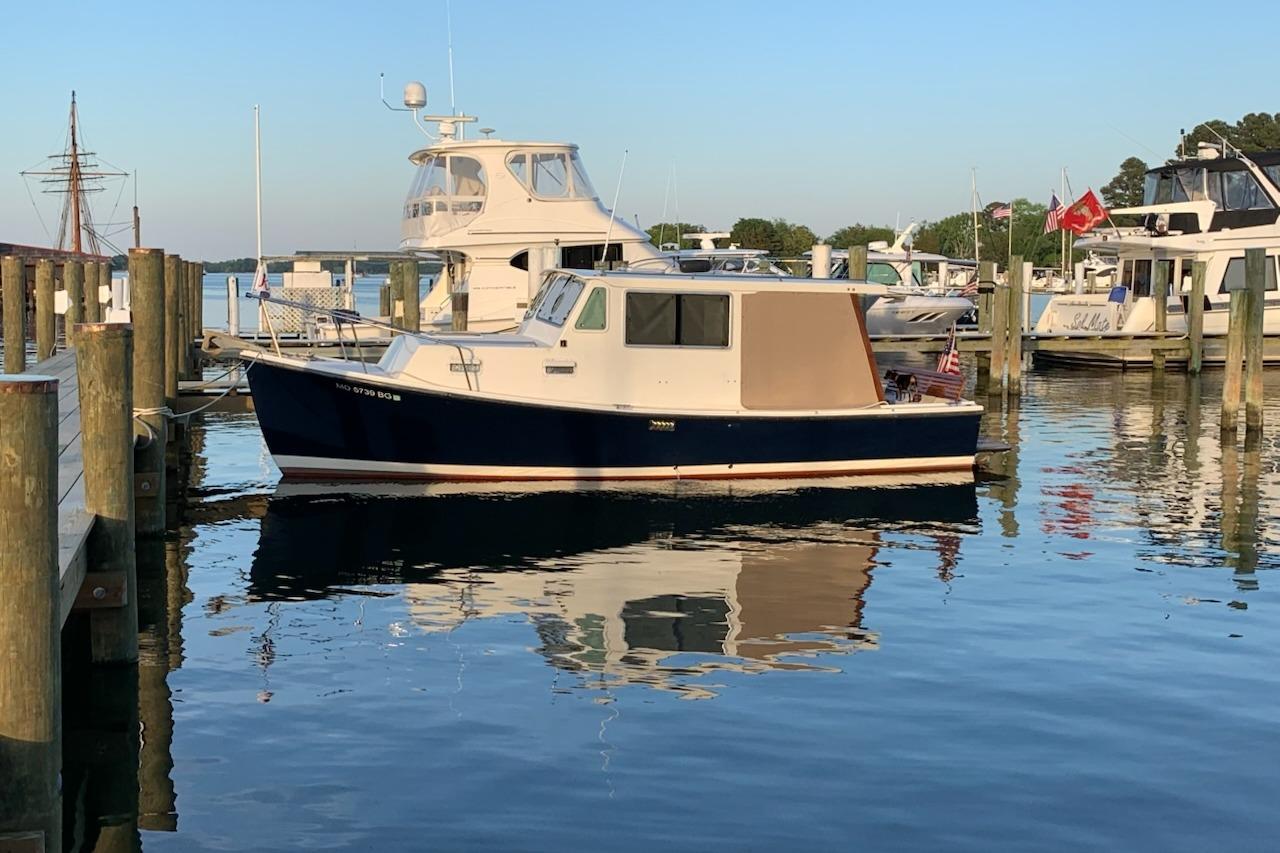 1982 Nauset 27 Downeast Cruiser