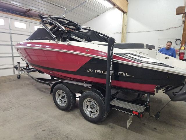 2017 Regal 2100 - 13