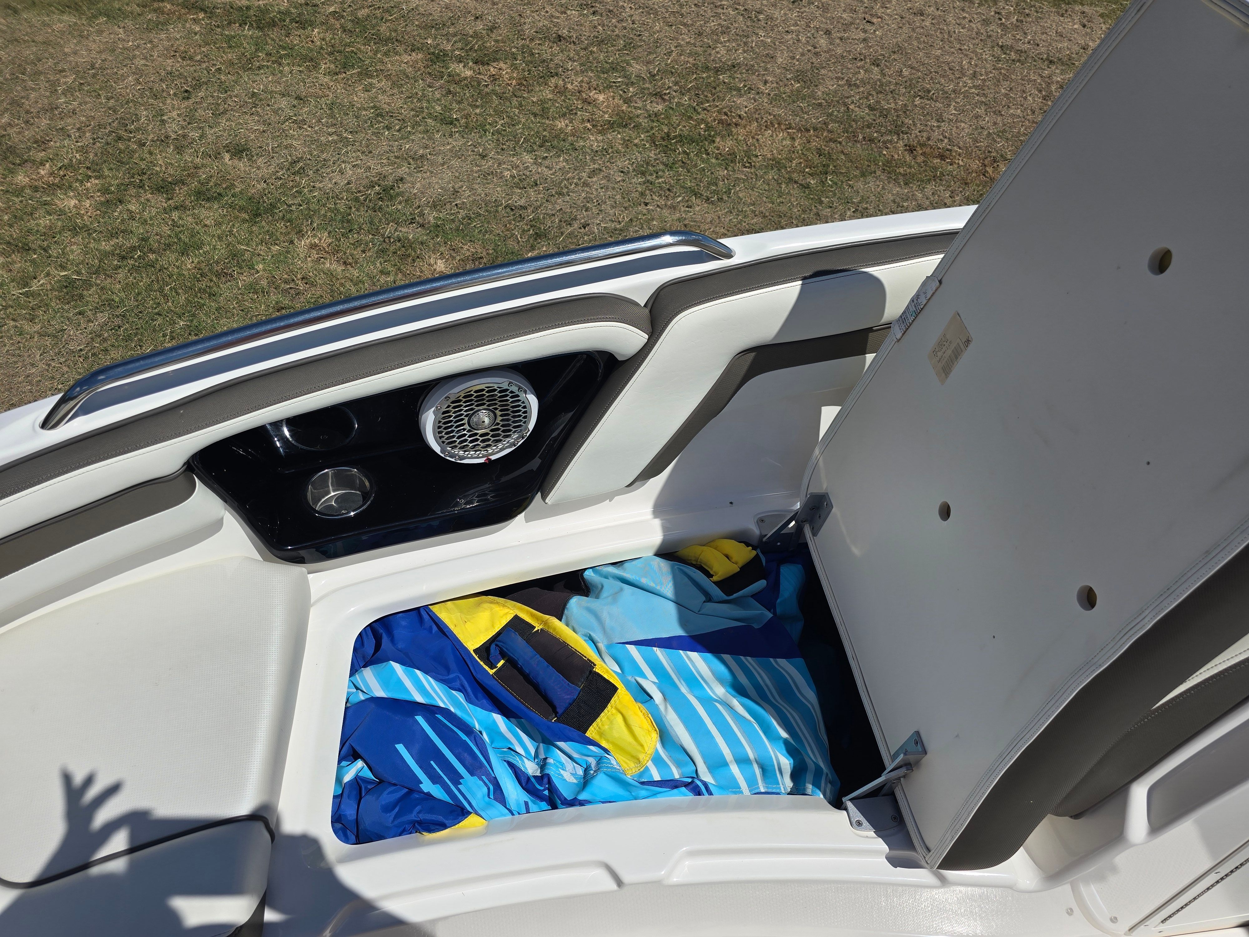 2015 Yamaha Boats 242 Limited S - 37