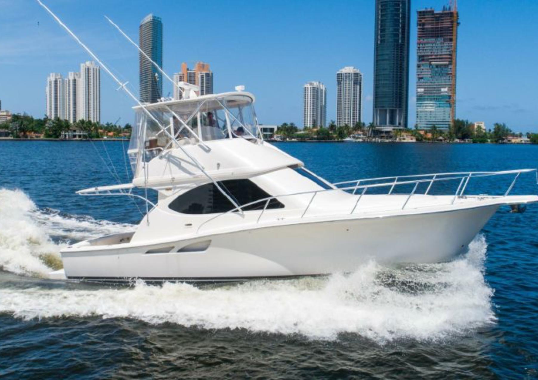 2013 Tiara Yachts 39 Convertible