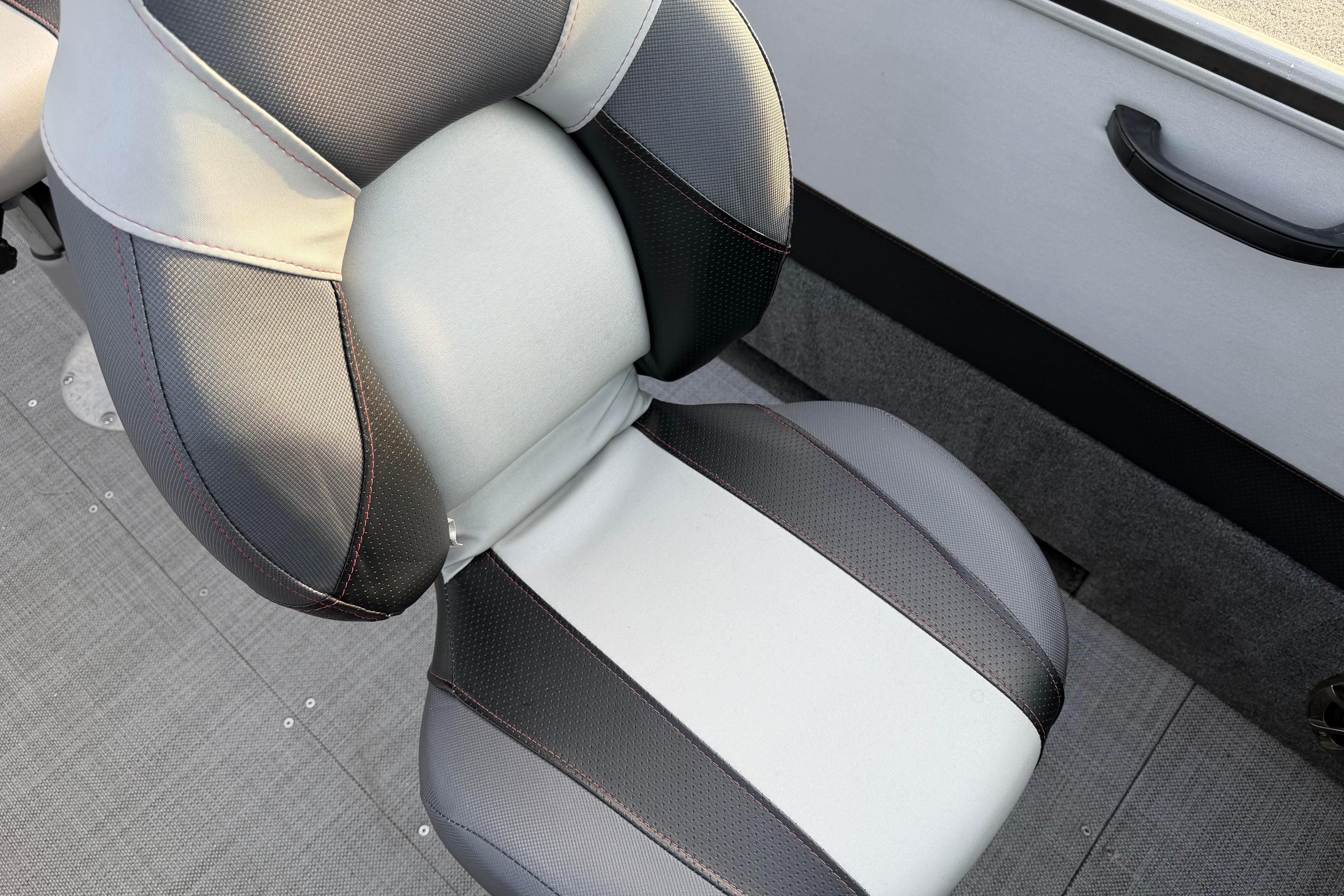 2019 Alumacraft Trophy 205 boat seat, featuring gray and black upholstery.