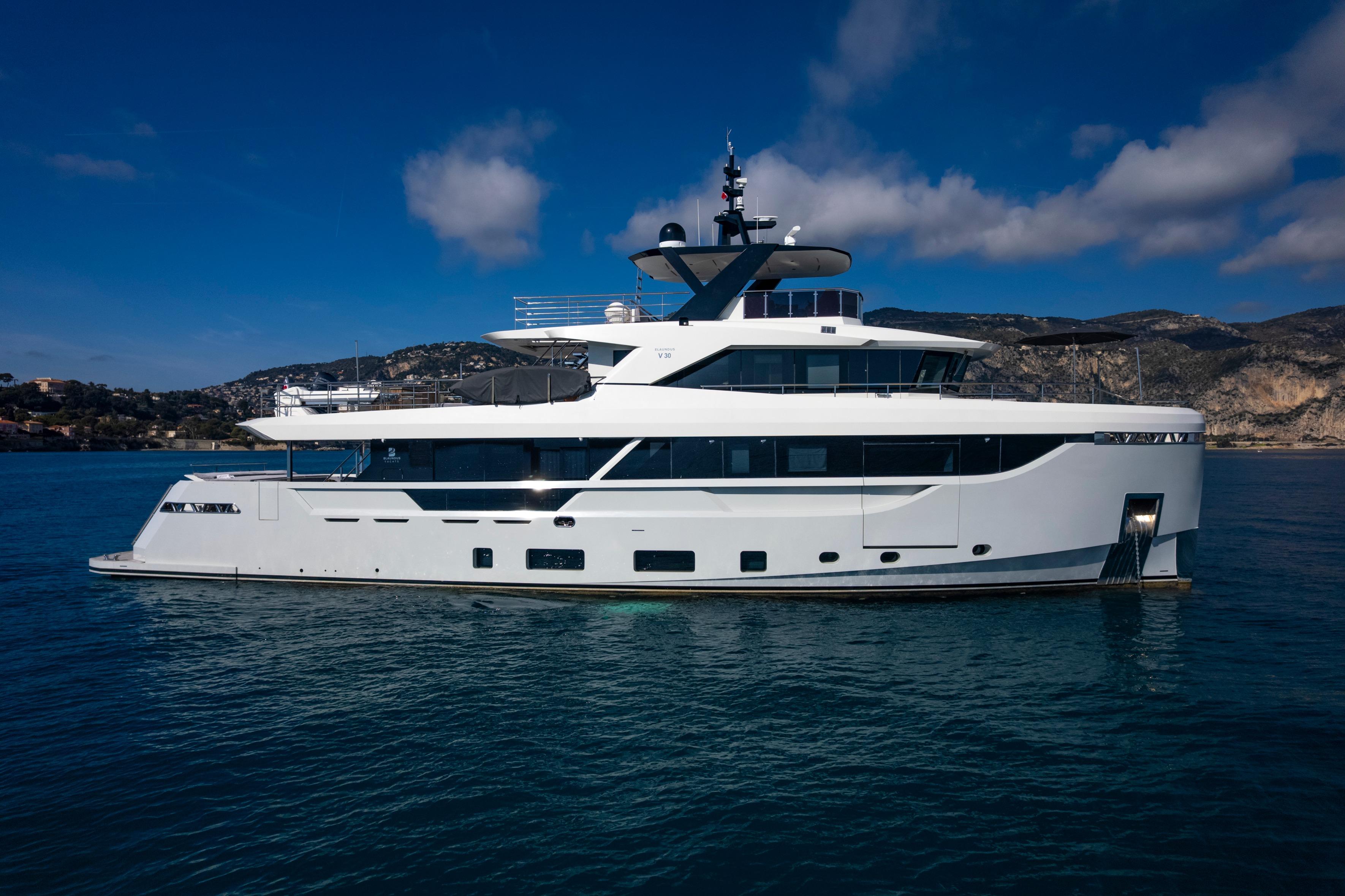 2023 Blaundus V30 Explorer