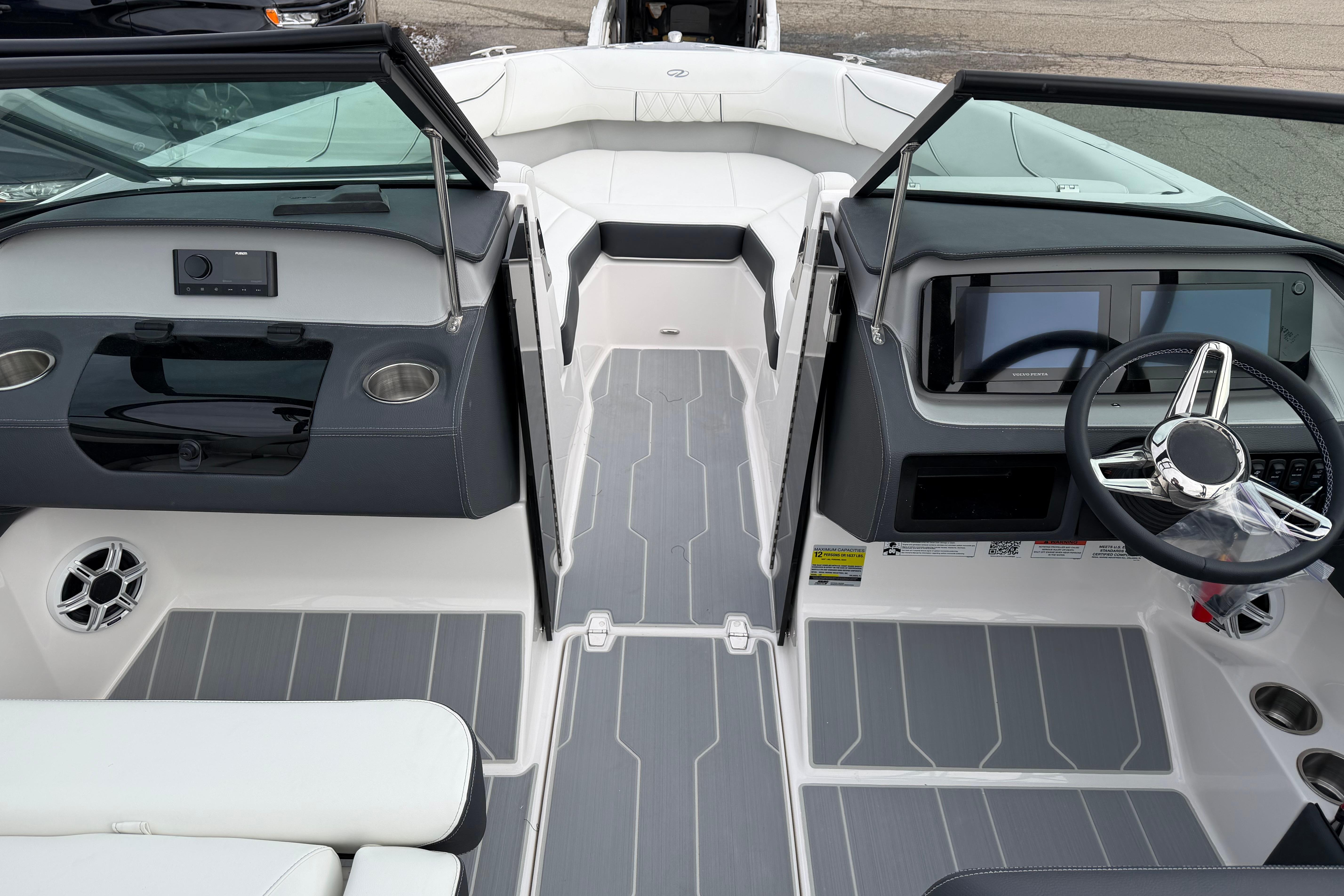 2026 Regal LS2 Surf boat interior with modern dashboard and sleek seating.