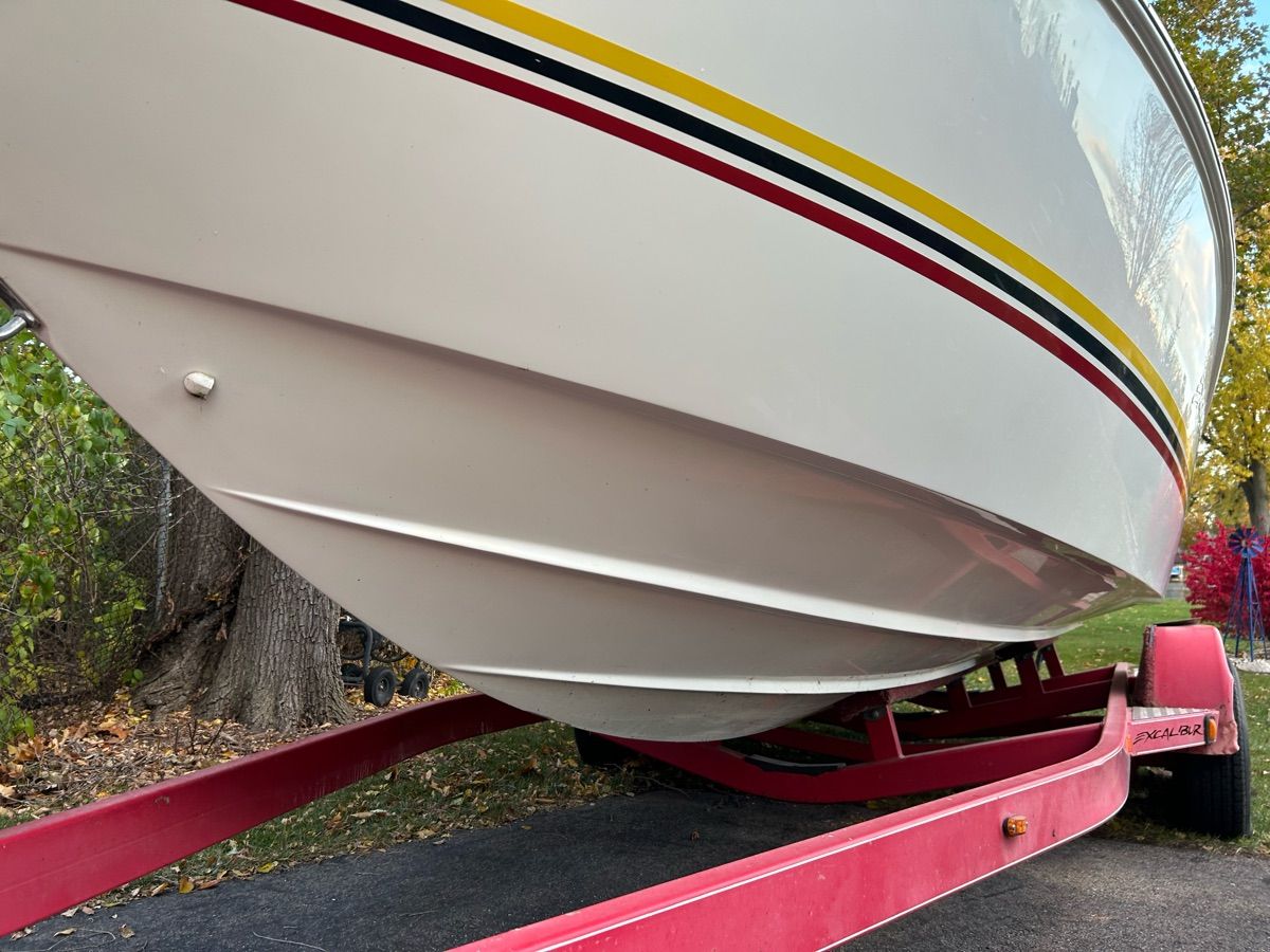 2000 Wellcraft 23 Excalibur - 3