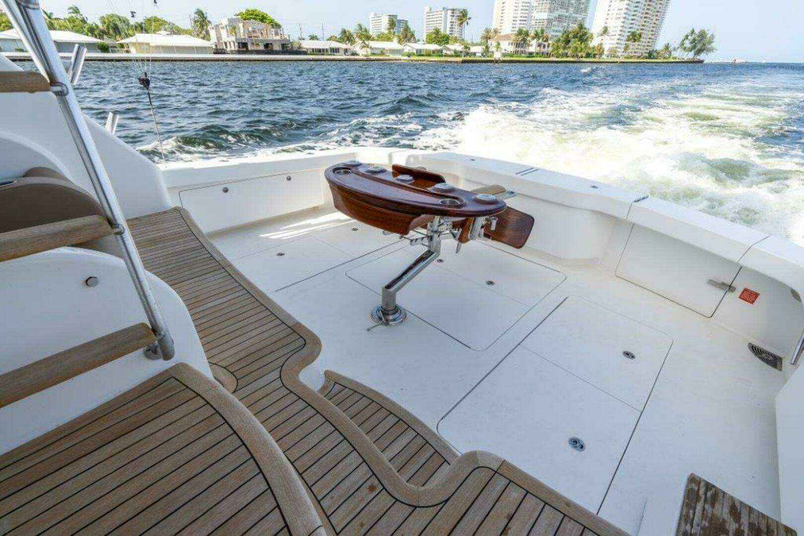 2015 Viking 66 Convertible - Image 27