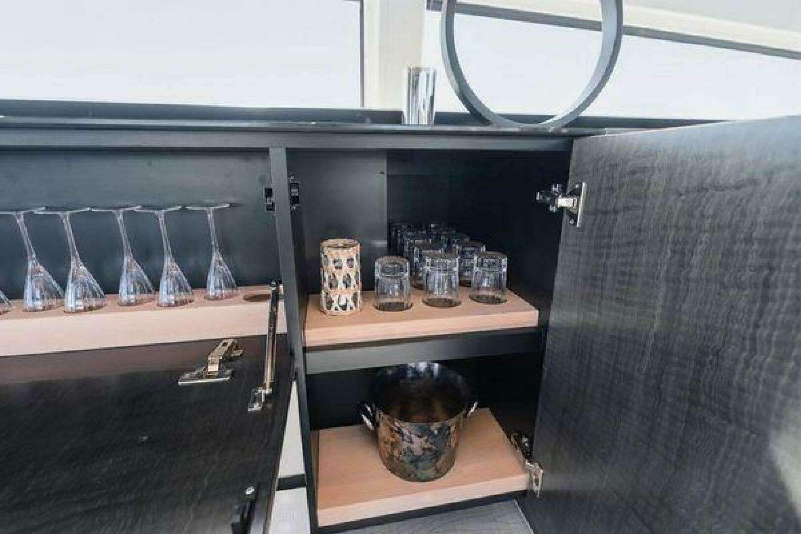 2019 Pershing — - Image 47