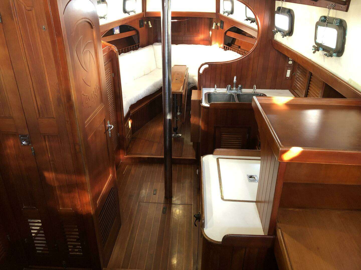 1987 Tayana Mariner 36 - Image 18