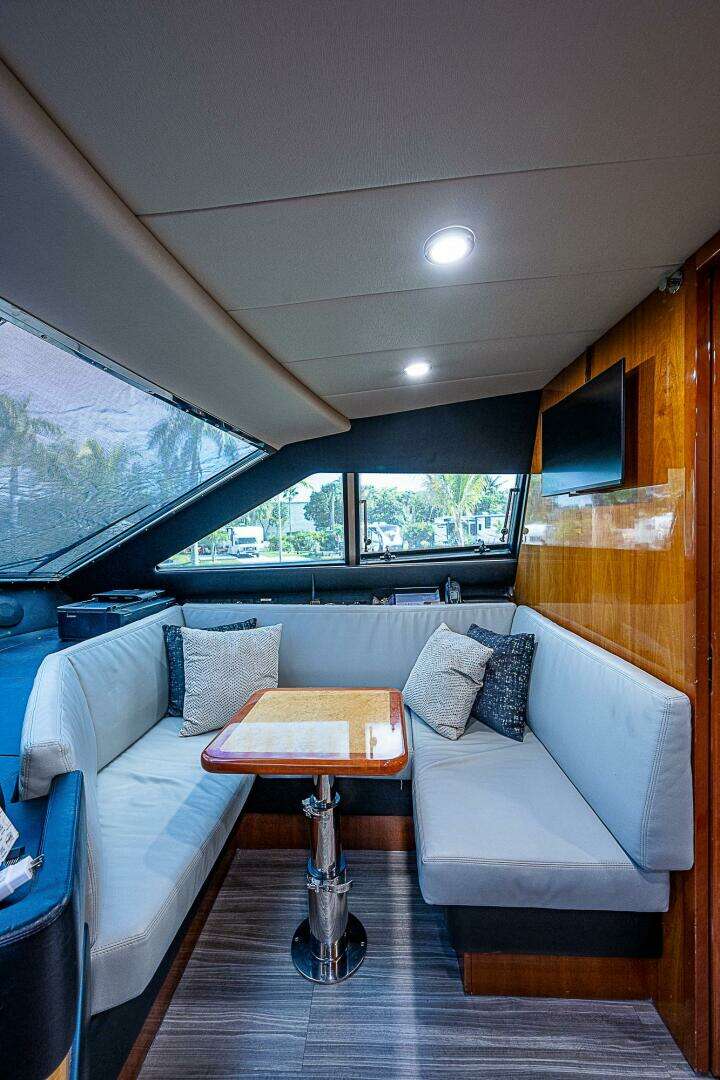 2006 Ferretti Yachts 830 - Image 60
