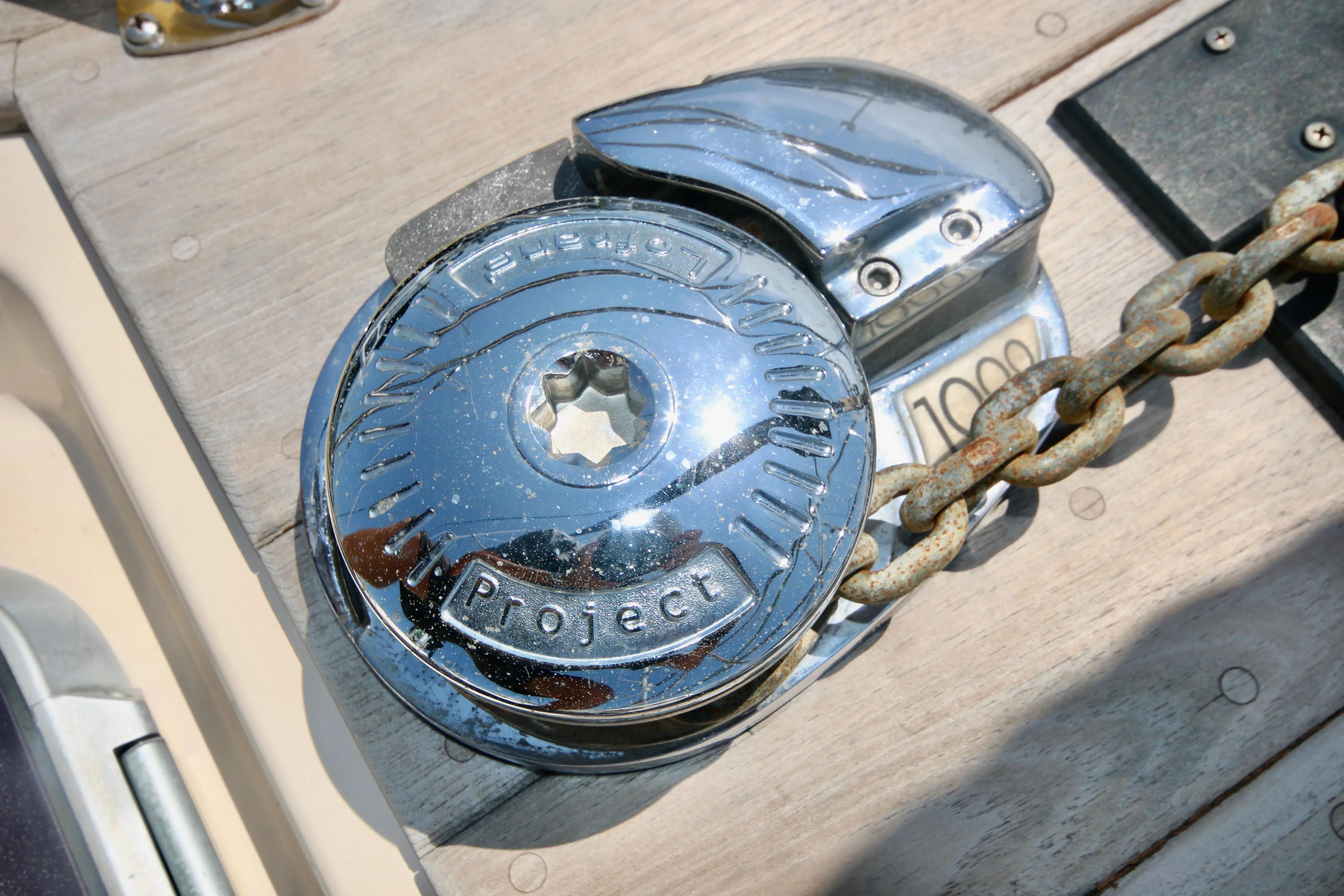 2004 Island Packet 370 - Image 15