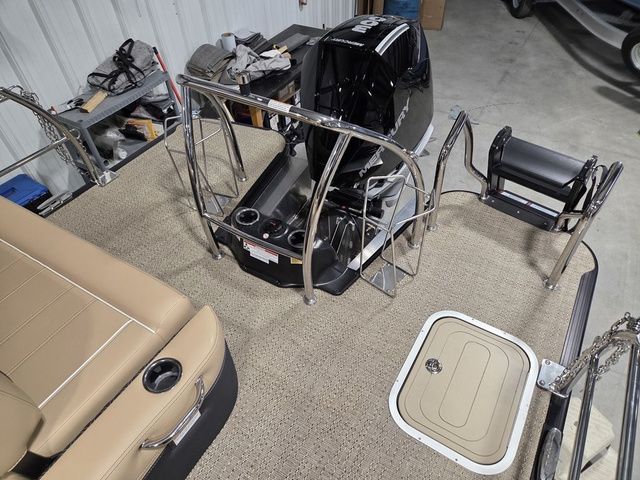 2026 BARLETTA BOATS Lusso 25UE - 6