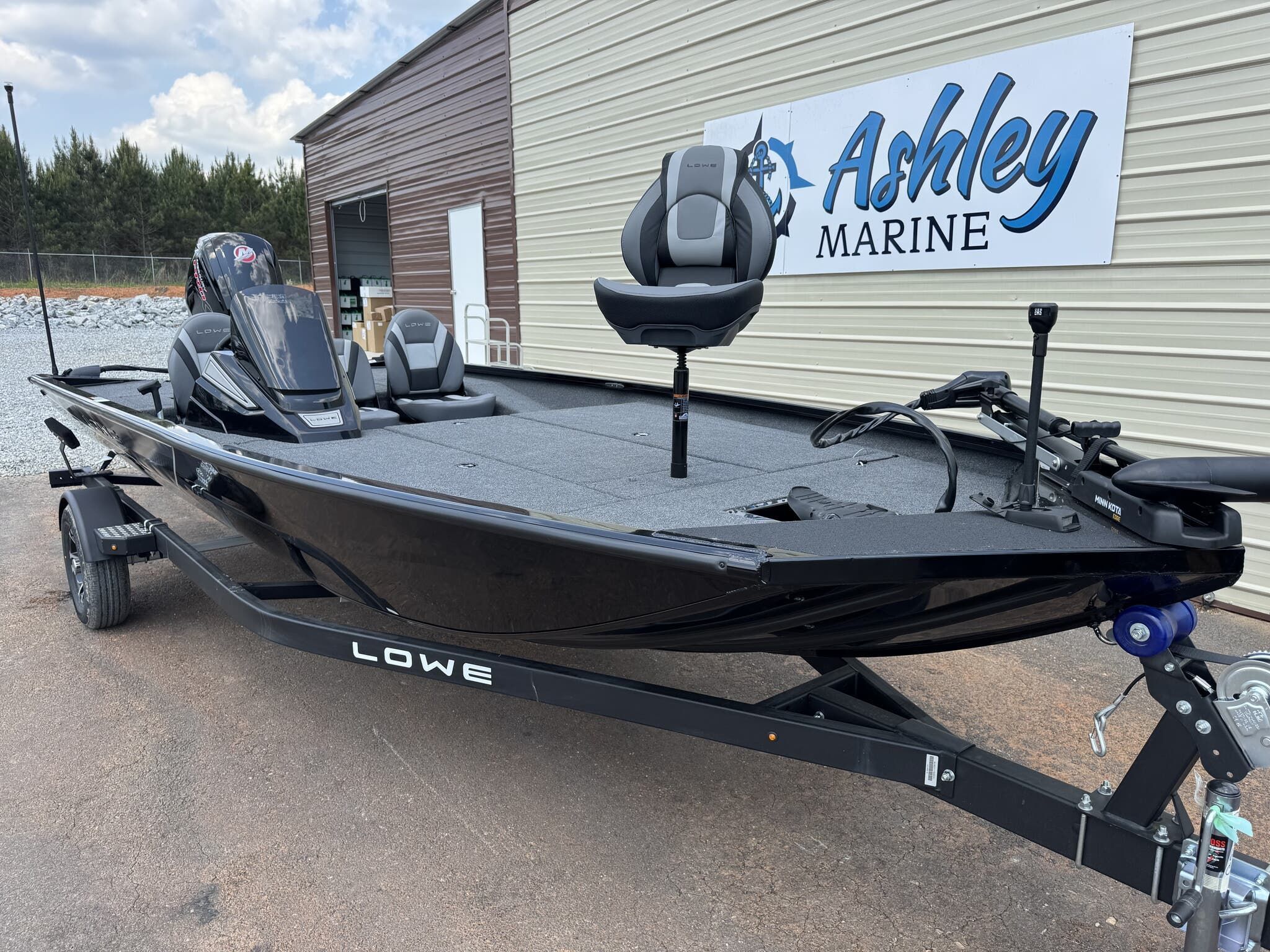 2026 Lowe Stinger 195 Bass - 2
