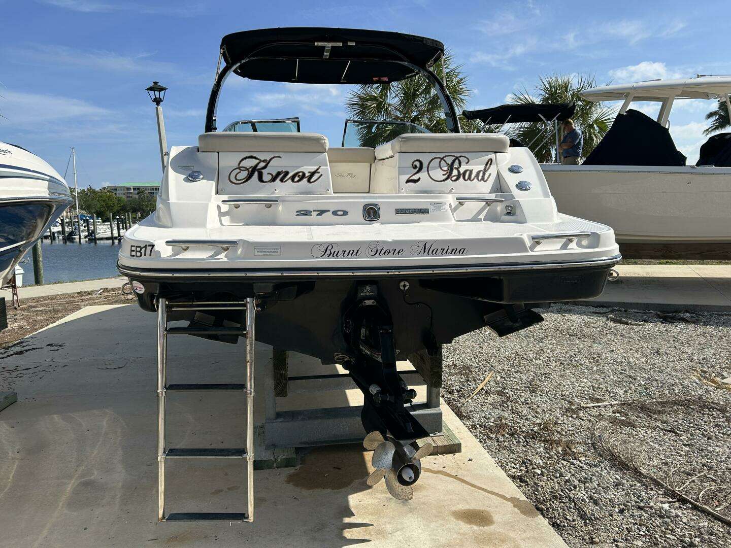 2013 Sea Ray 270 SLX - Image 3