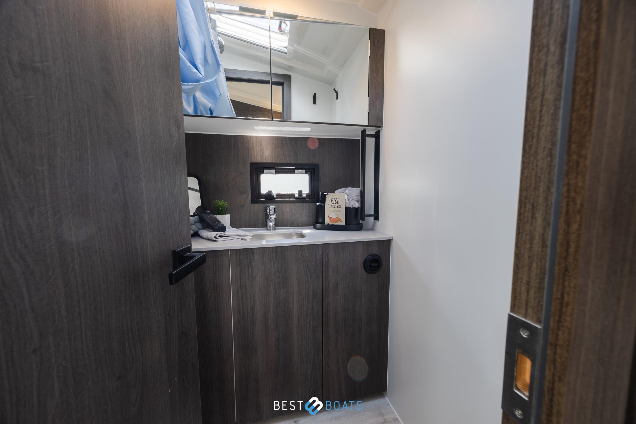 Modern bathroom interior on 2023 Cobra Yachts Futura 36 Premium Fly.