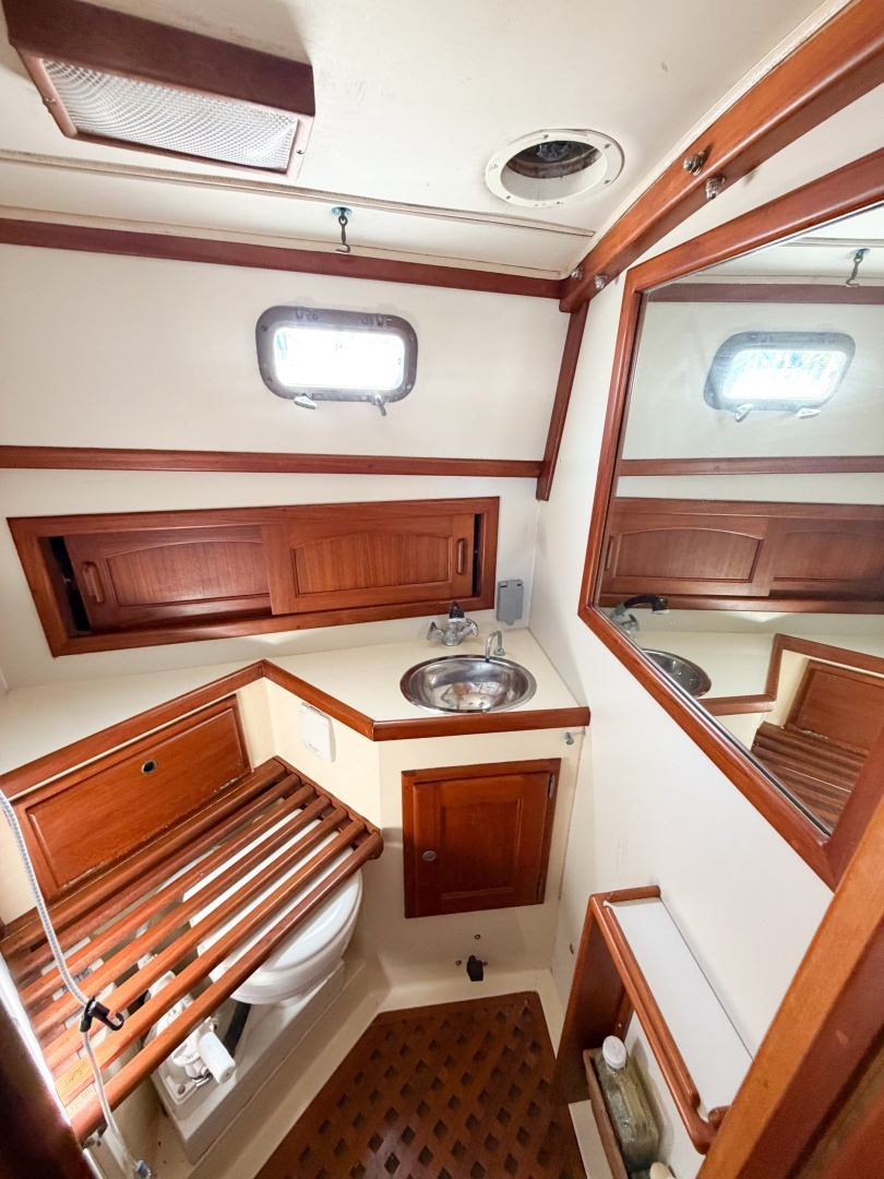 1998 Pacific Seacraft 37 - Image 51