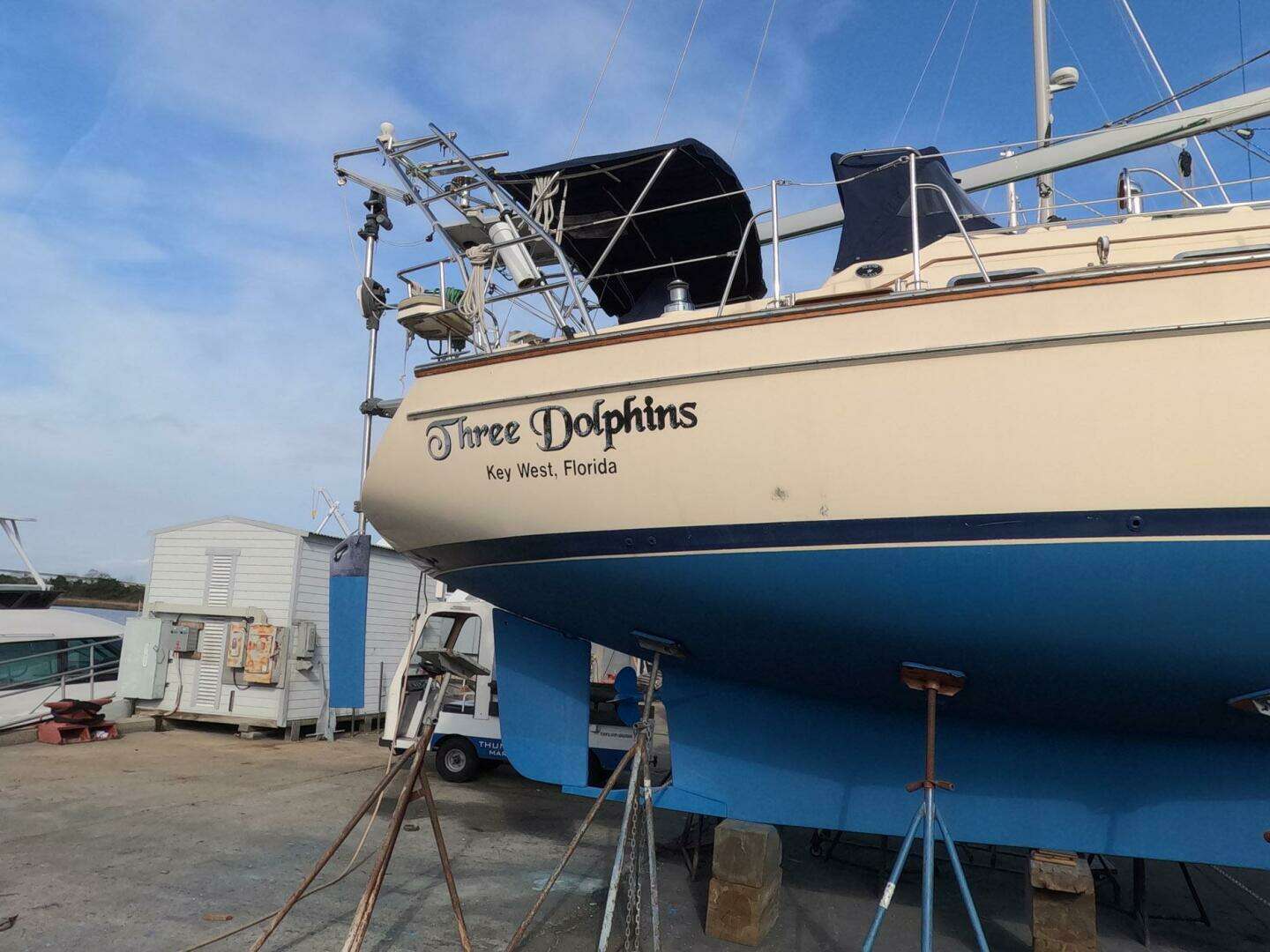 2005 Island Packet 370 - Image 39
