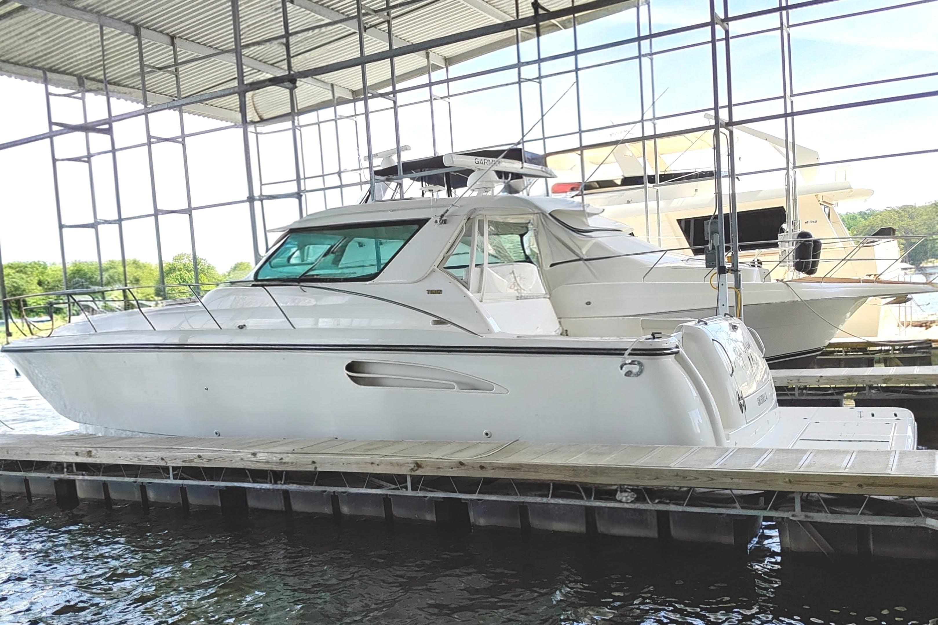 2004 Tiara Yachts 4400 Sovran
